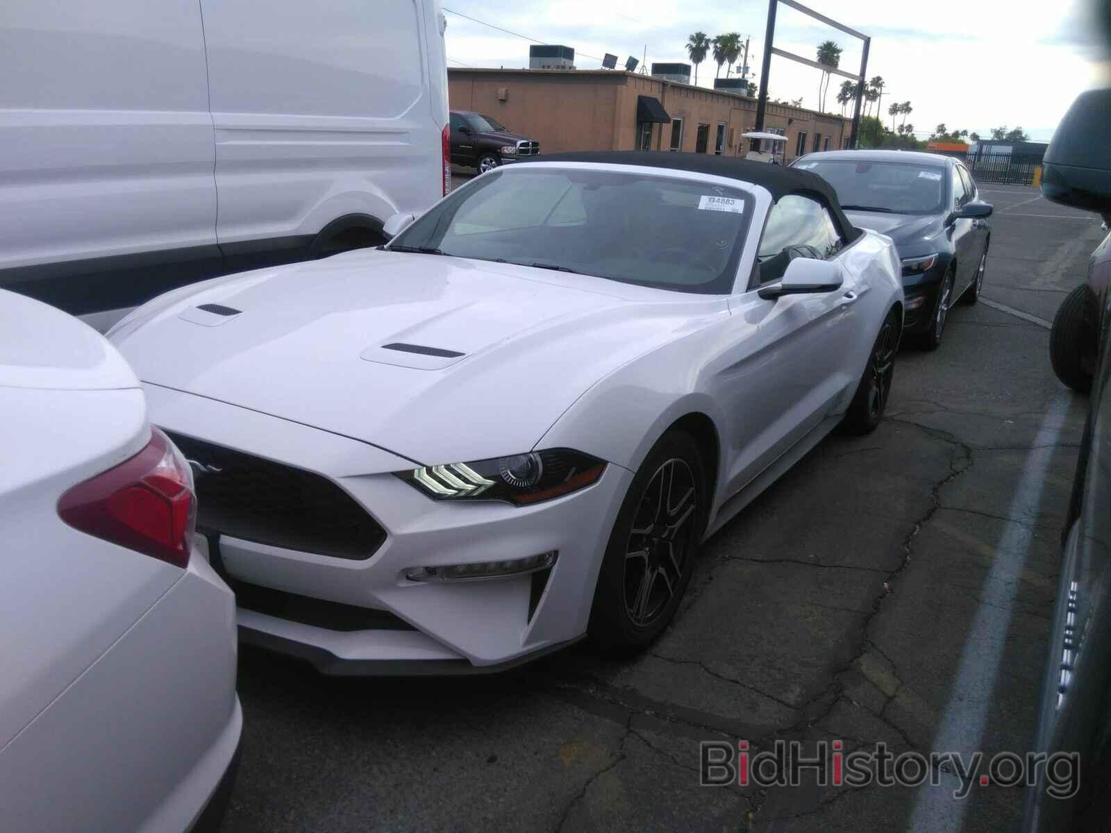 Photo 1FATP8UH7K5171914 - Ford Mustang 2019