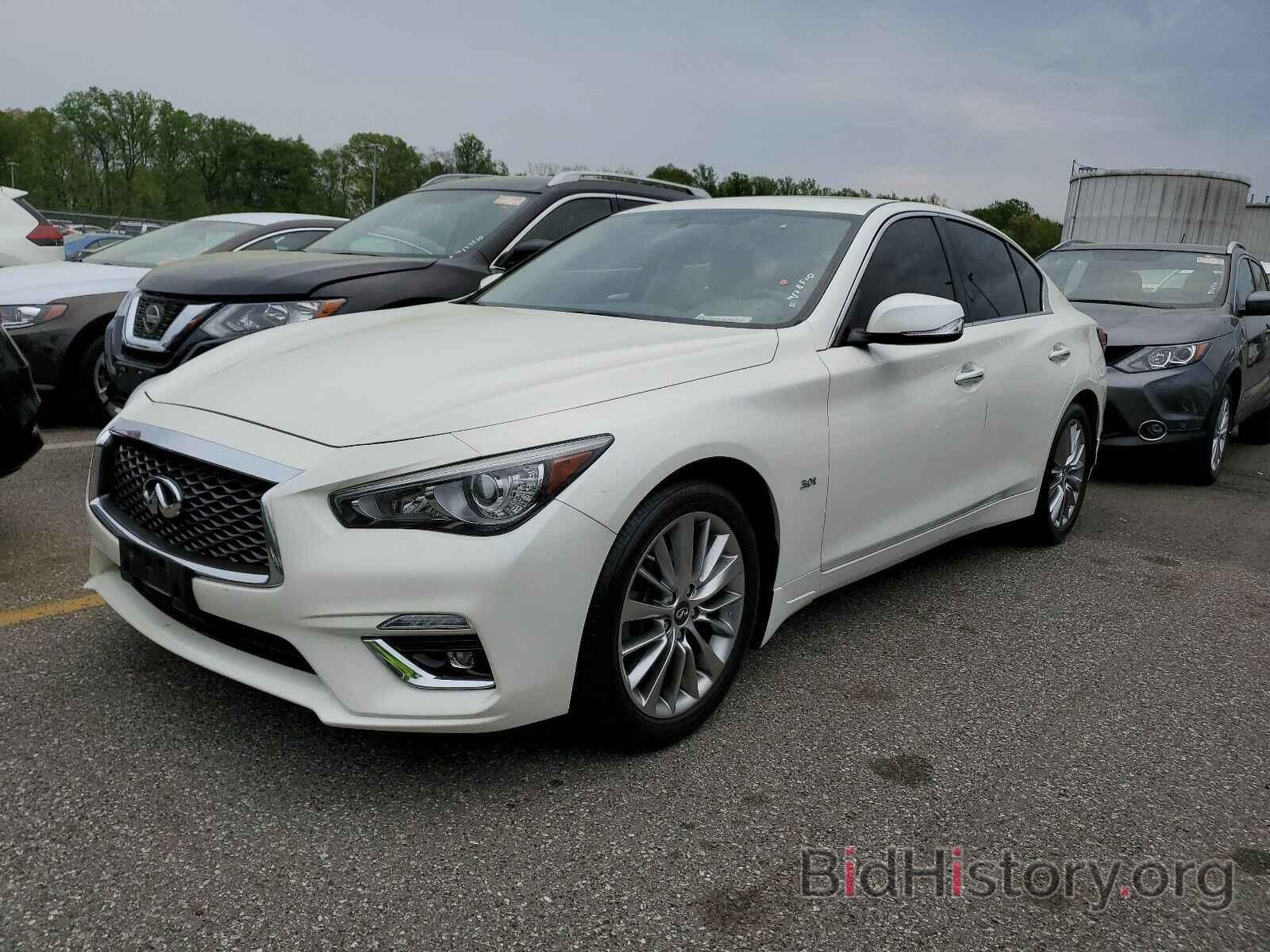 Photo JN1EV7AR4JM610235 - INFINITI Q50 2018