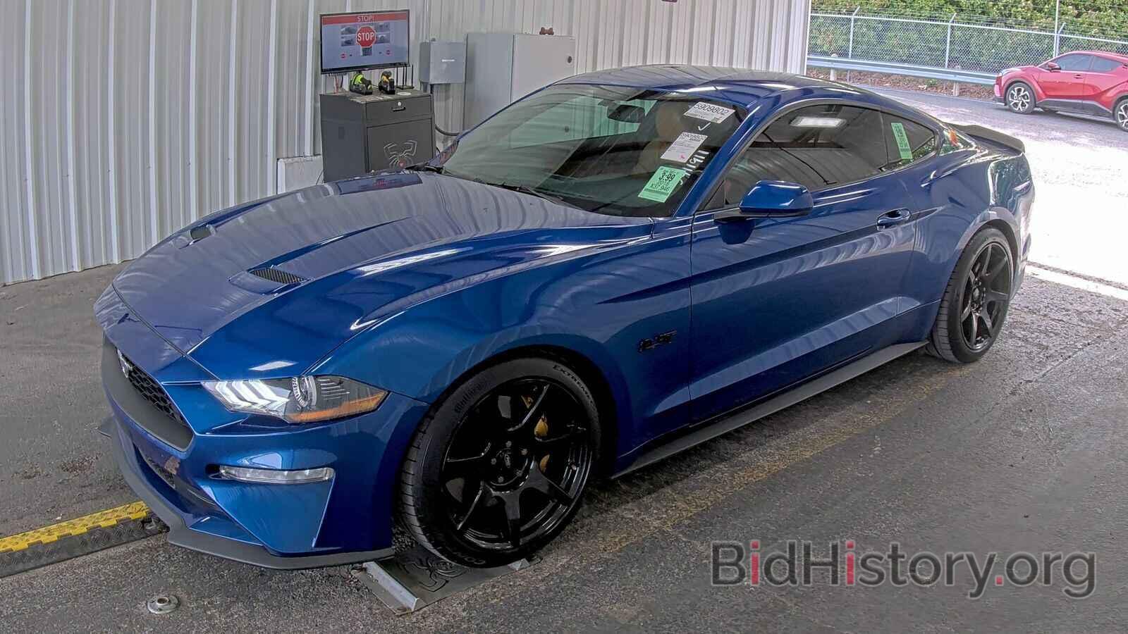 Photo 1FA6P8TH9J5108066 - Ford Mustang 2018