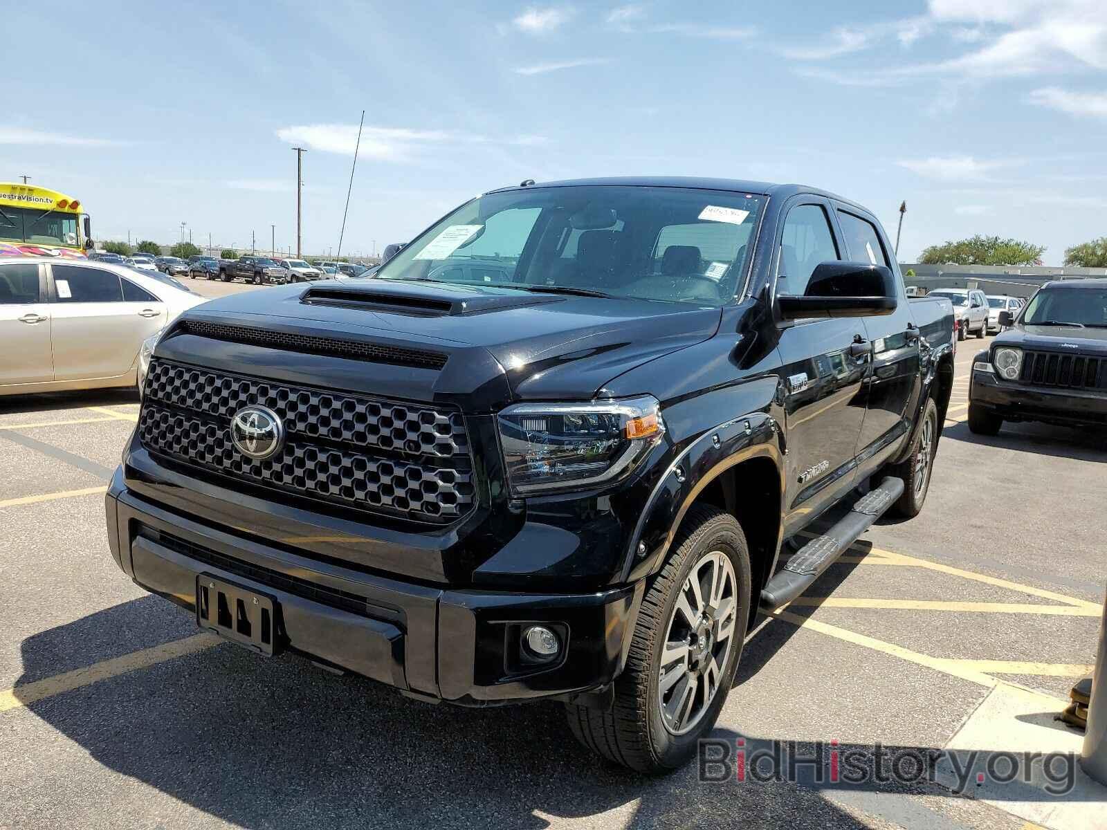 Фотография 5TFDY5F18KX826922 - Toyota Tundra 4WD 2019