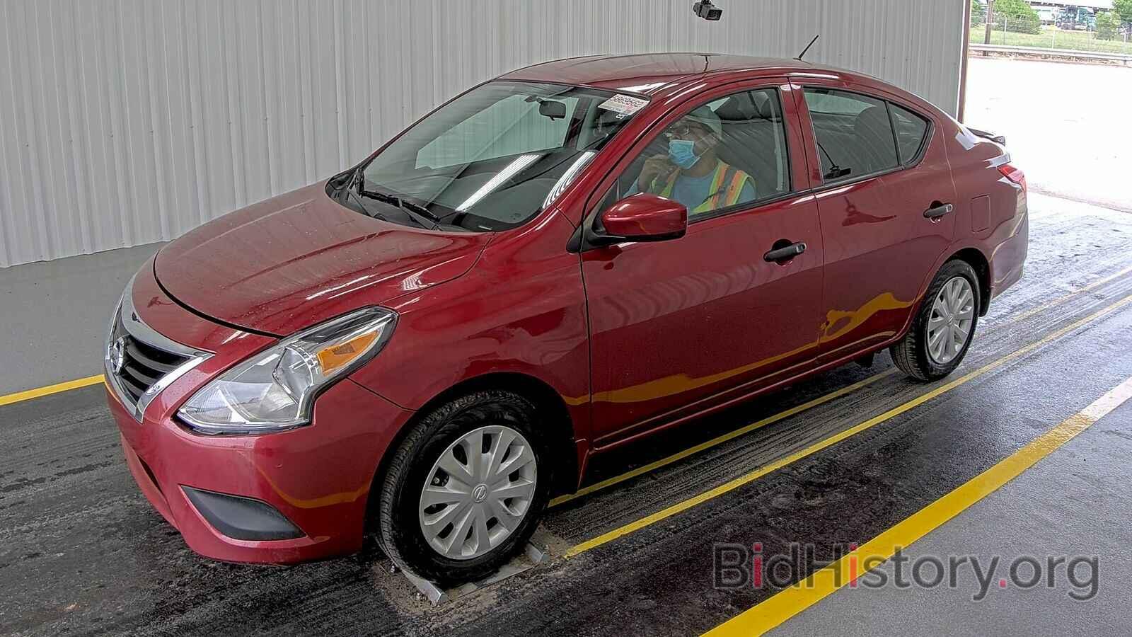 Photo 3N1CN7AP2JL826178 - Nissan Versa Sedan 2018