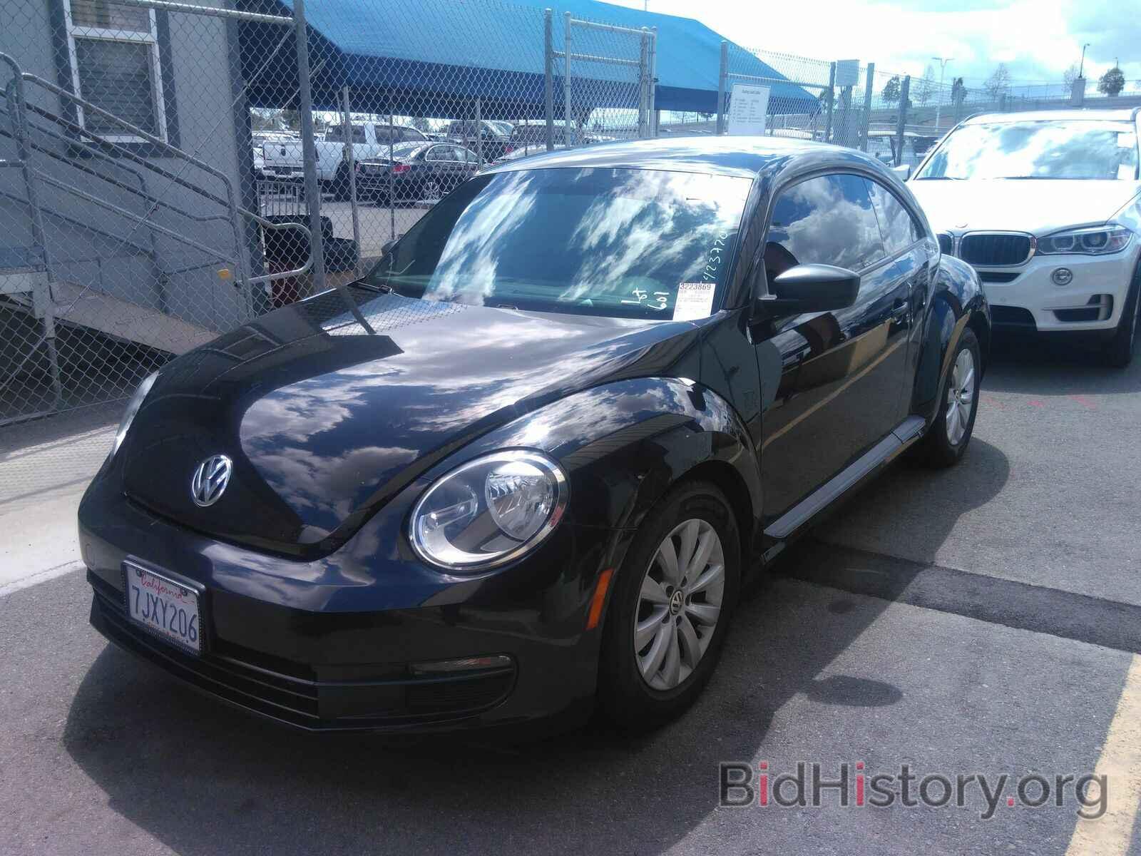 Photo 3VWF17AT9FM635679 - Volkswagen Beetle Coupe 2015