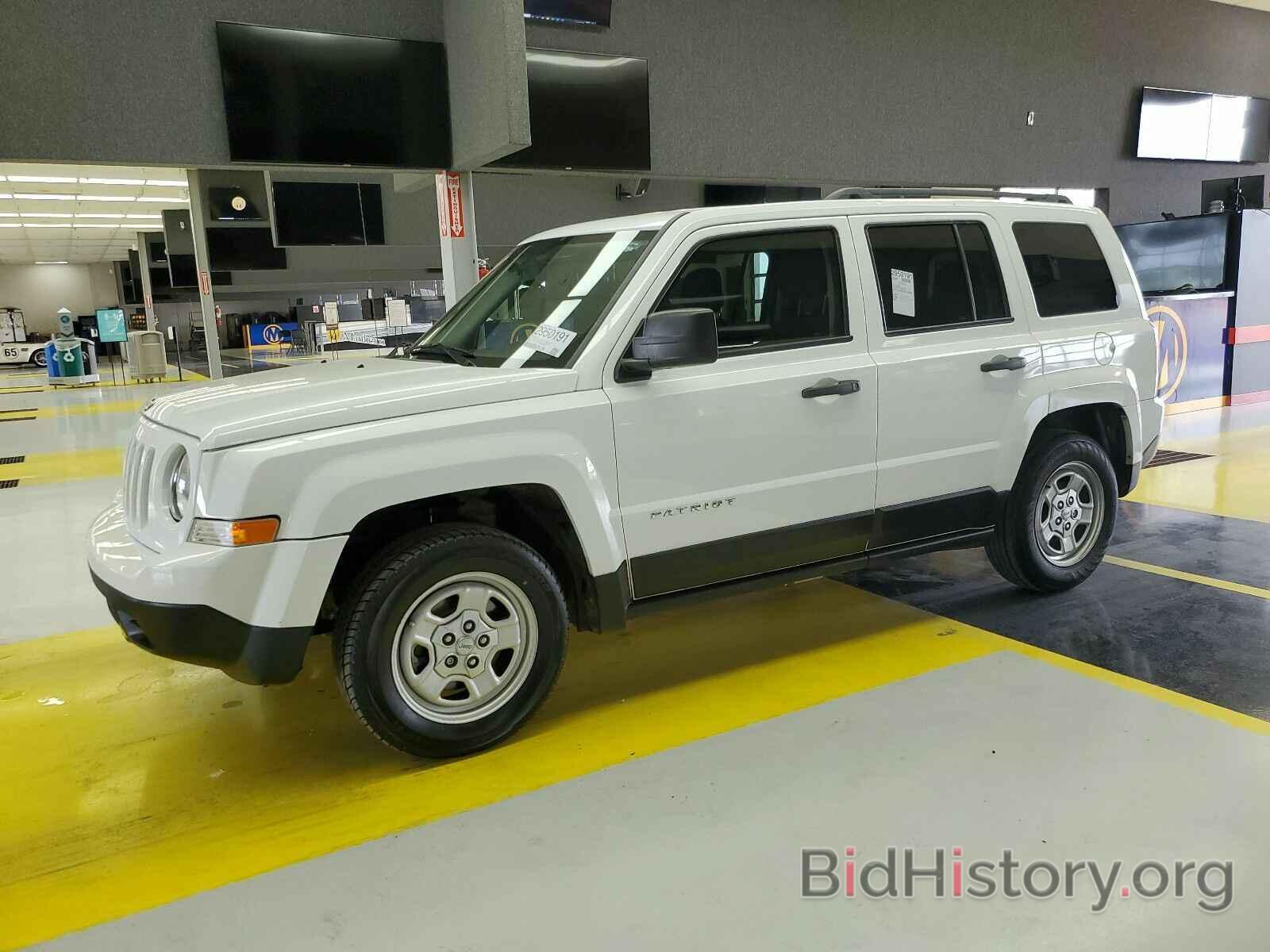 Photo 1C4NJPBAXGD738540 - Jeep Patriot 2016