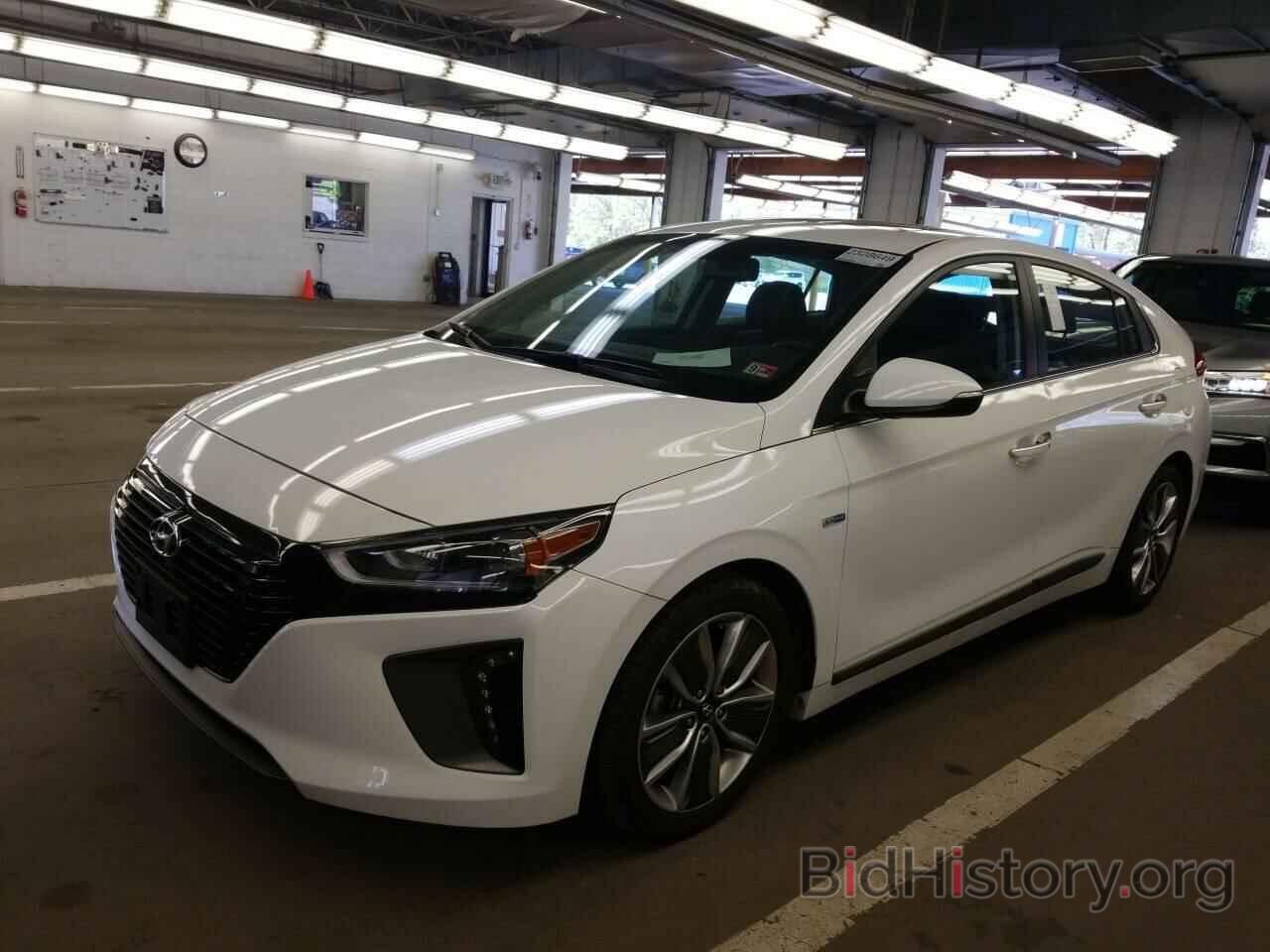 Photo KMHC85LC0HU047036 - Hyundai Ioniq Hybrid 2017