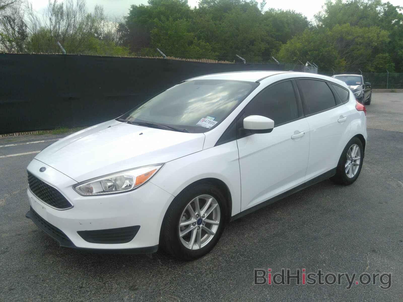 Photo 1FADP3K22JL330919 - Ford Focus SE 2018