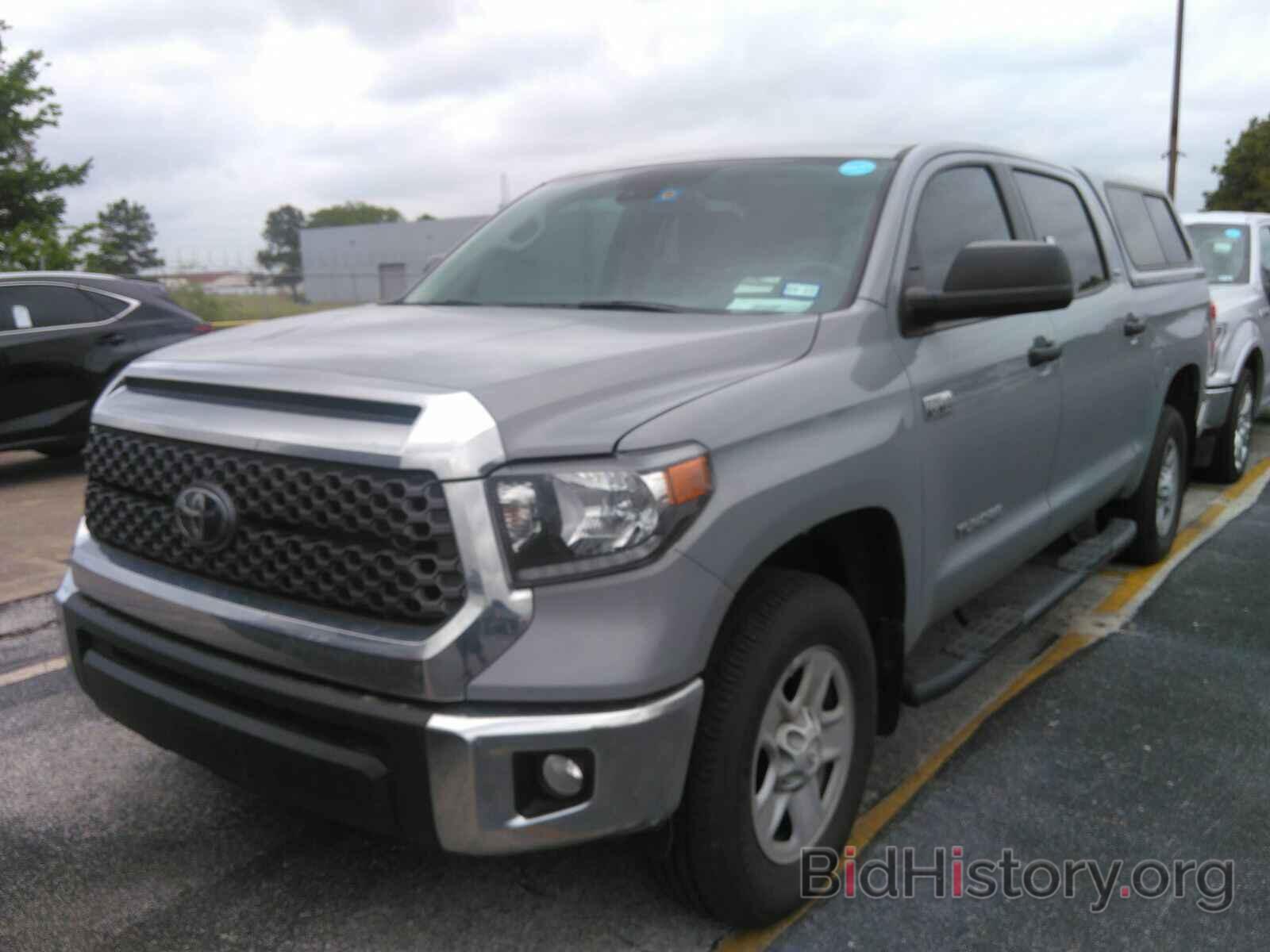 Фотография 5TFDY5F10LX911500 - Toyota Tundra 4WD 2020