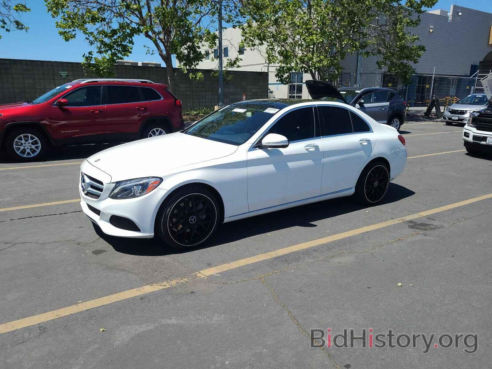 Photo 55SWF4JB3FU095923 - Mercedes-Benz C-Class 2015