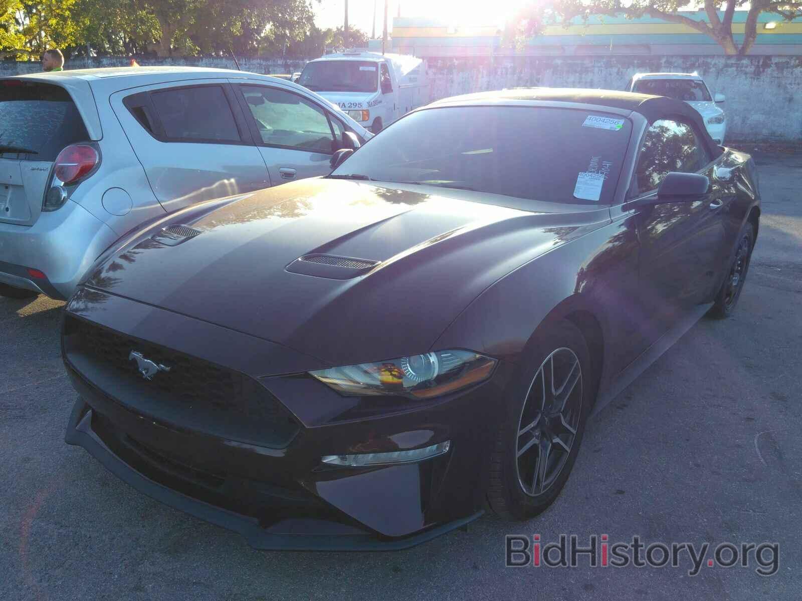 Photo 1FATP8UH0J5167041 - Ford Mustang 2018