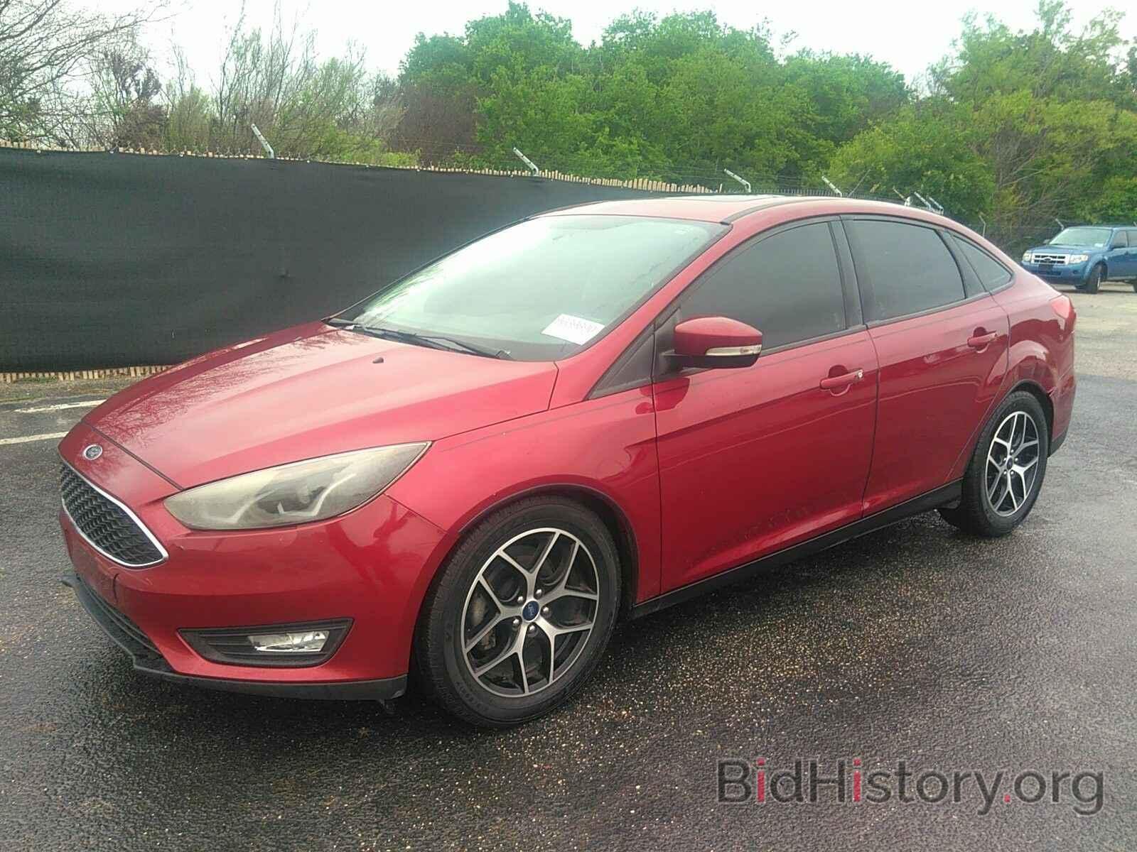 Photo 1FADP3H25HL220867 - Ford Focus 2017