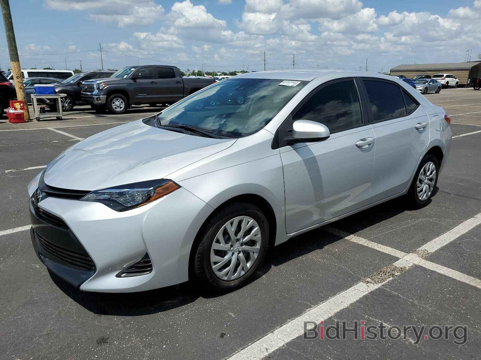 Photo 2T1BURHE2KC179930 - Toyota Corolla LE 2019