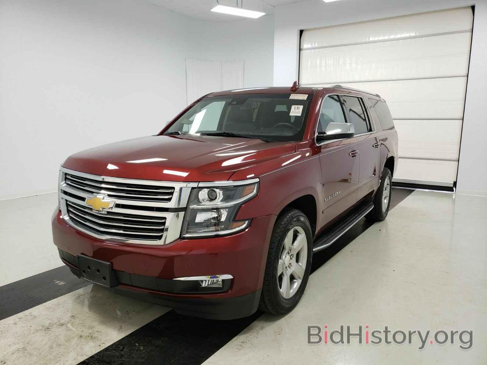 Photo 1GNSKJKC8HR211817 - Chevrolet Suburban 2017