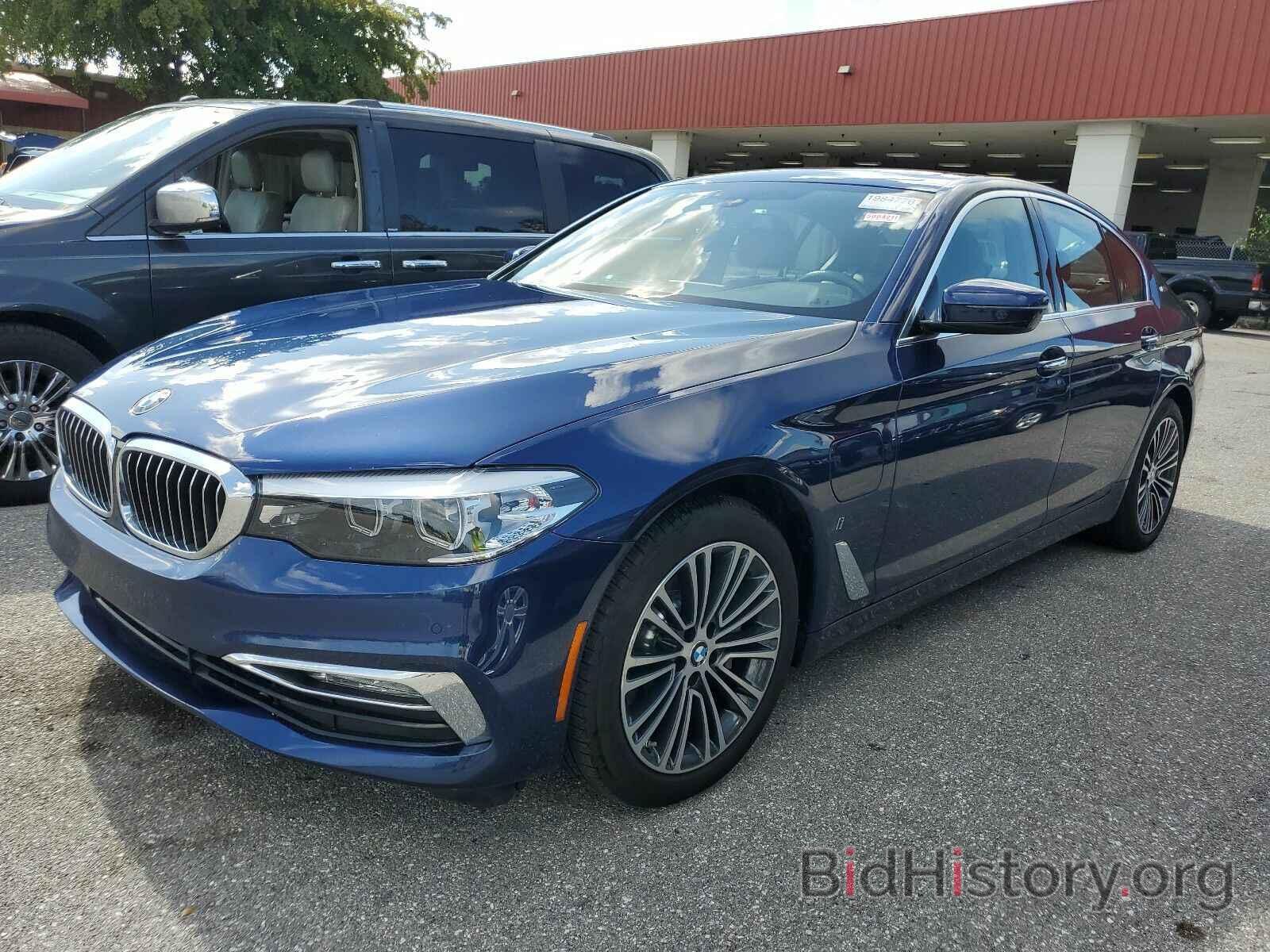 Photo WBAJA9C53JB250042 - BMW 5 Series 2018