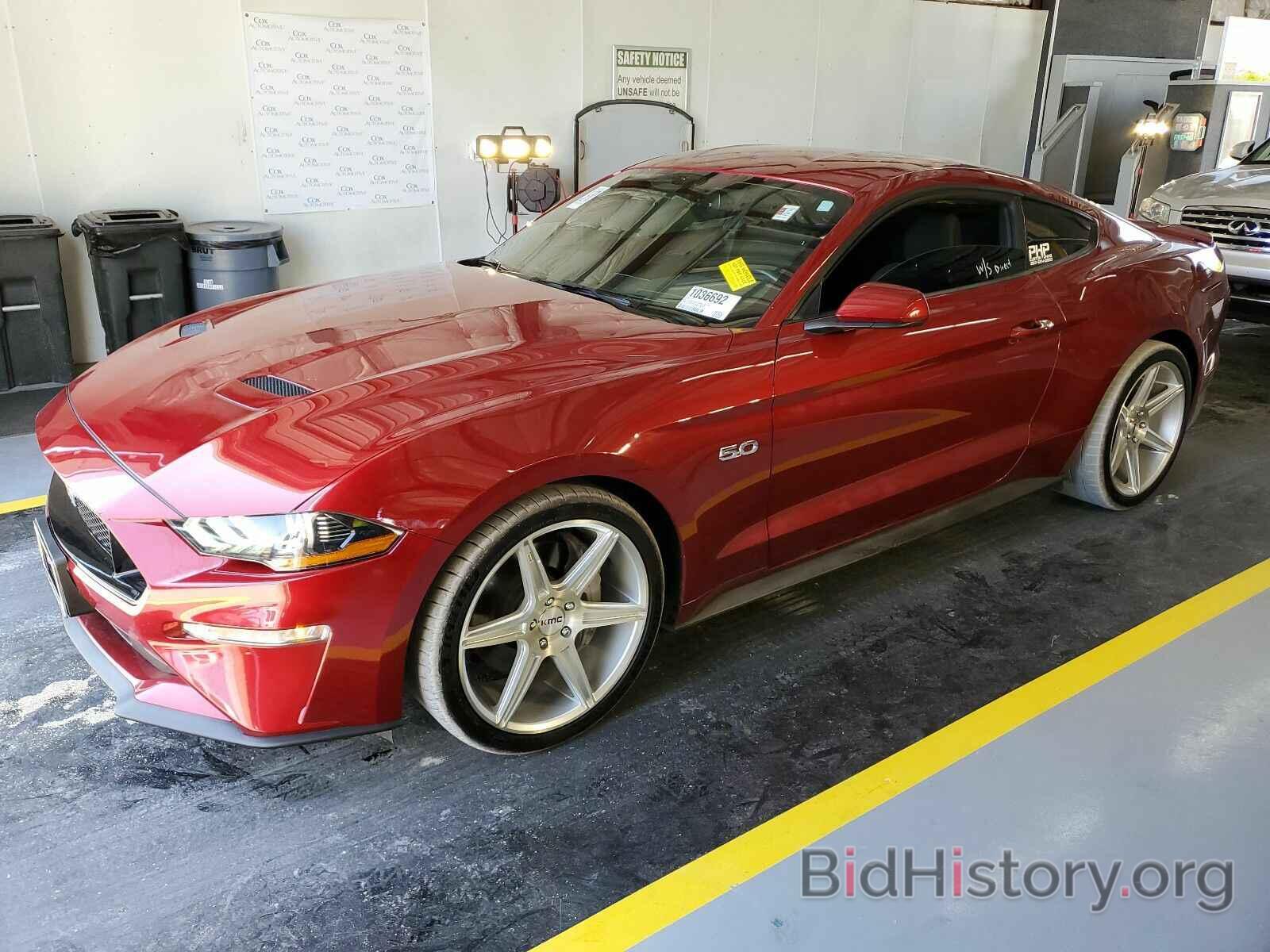 Photo 1FA6P8CF6J5146093 - Ford Mustang GT 2018