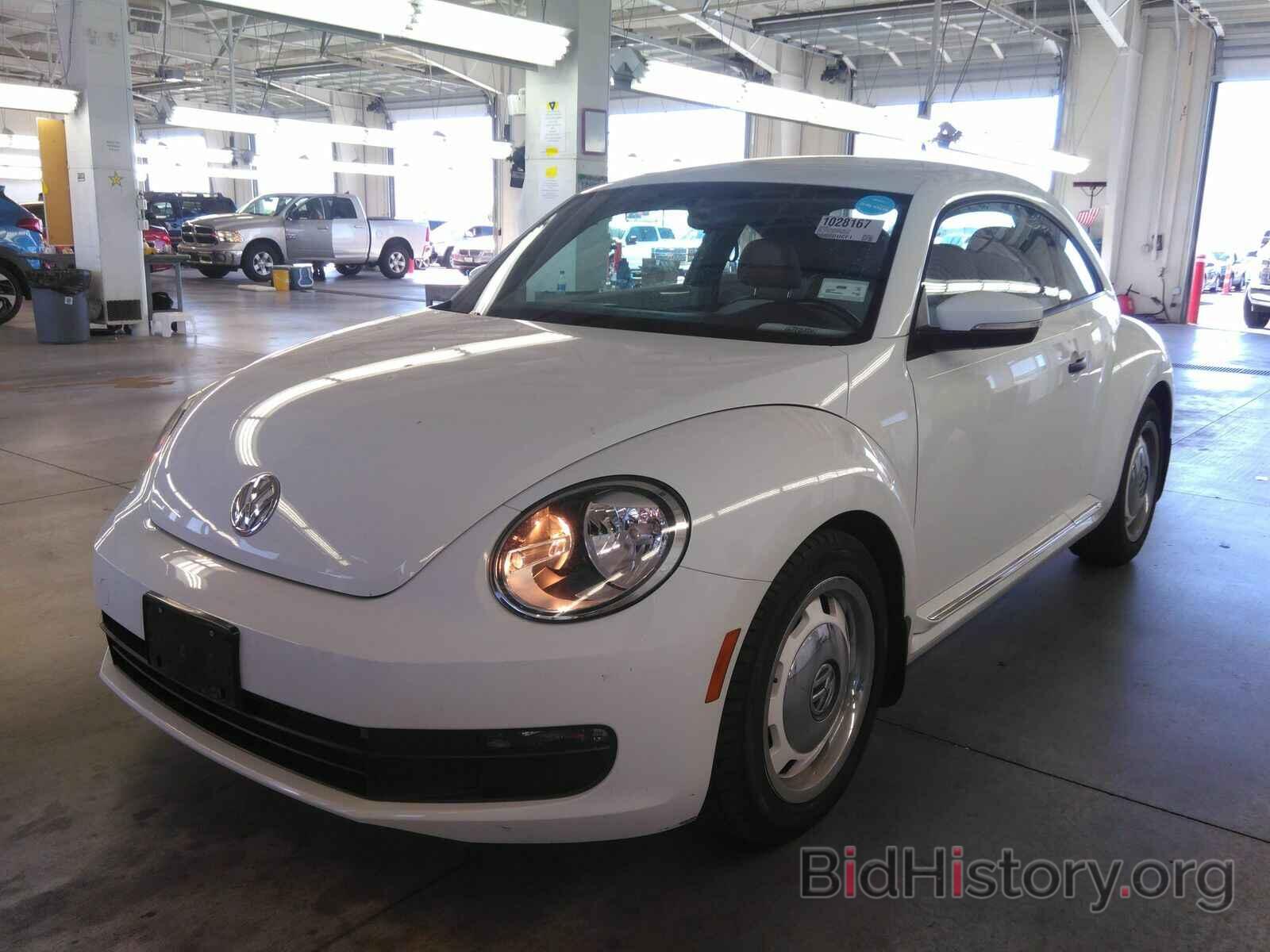 Photo 3VWF17AT4GM636434 - Volkswagen Beetle Coupe 2016