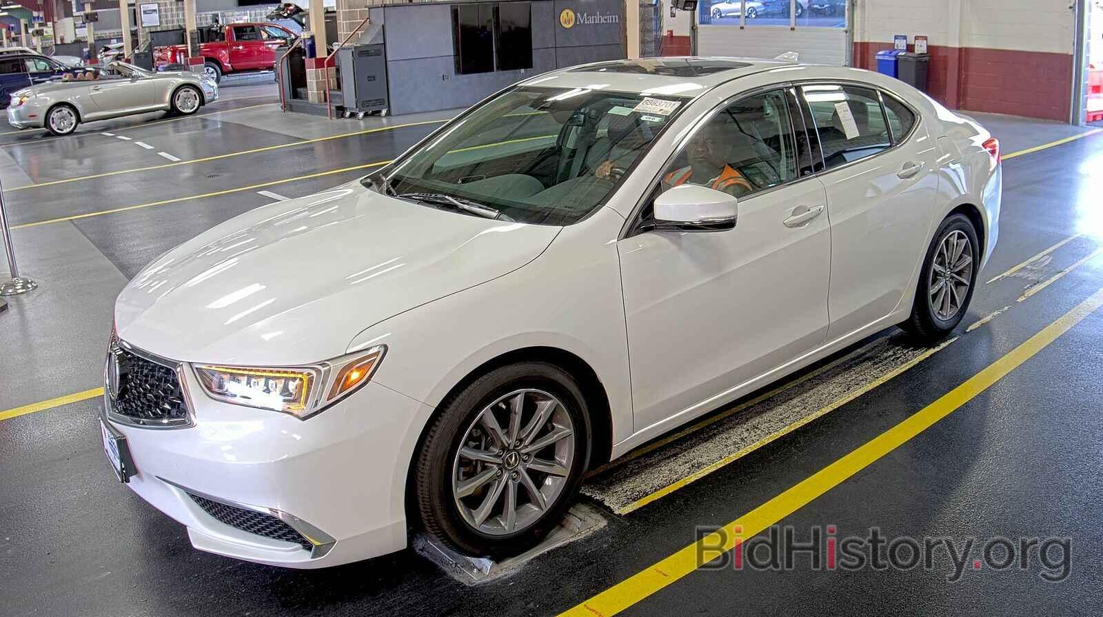 Photo 19UUB1F32JA000355 - Acura TLX 2018