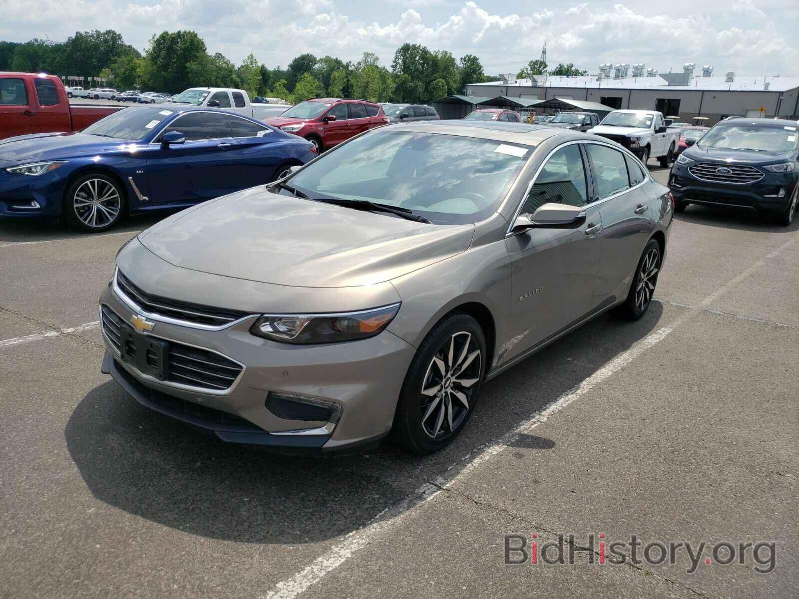 Photo 1G1ZD5ST3JF118101 - Chevrolet Malibu 2018