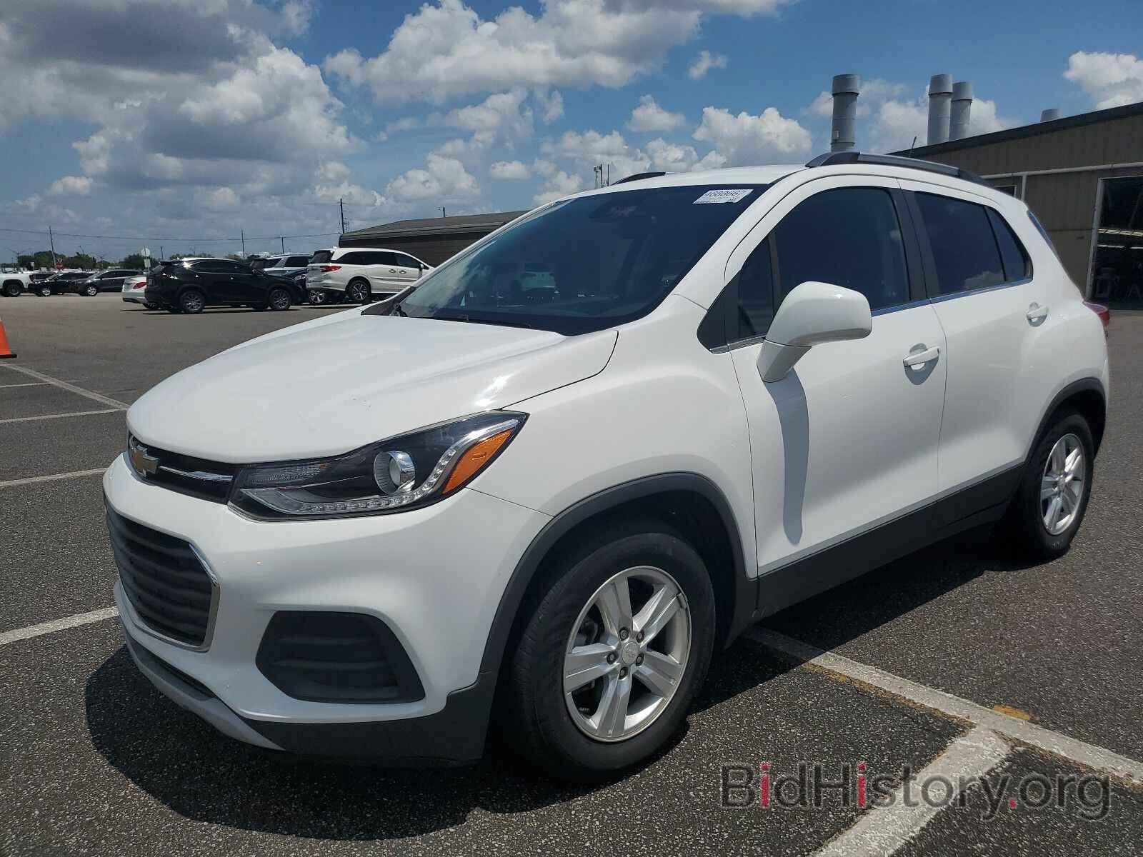 Фотография 3GNCJLSBXJL270360 - Chevrolet Trax 2018