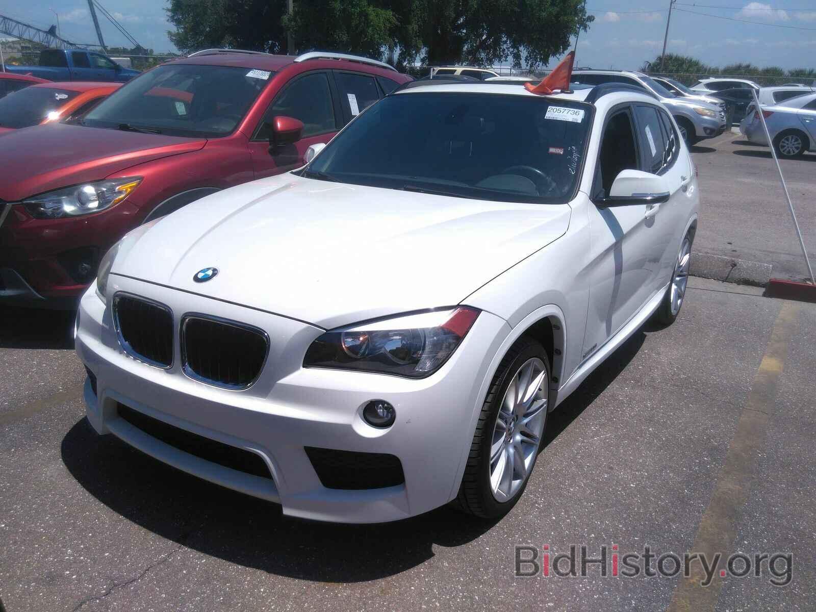 Фотография WBAVM1C54FV317828 - BMW X1 2015