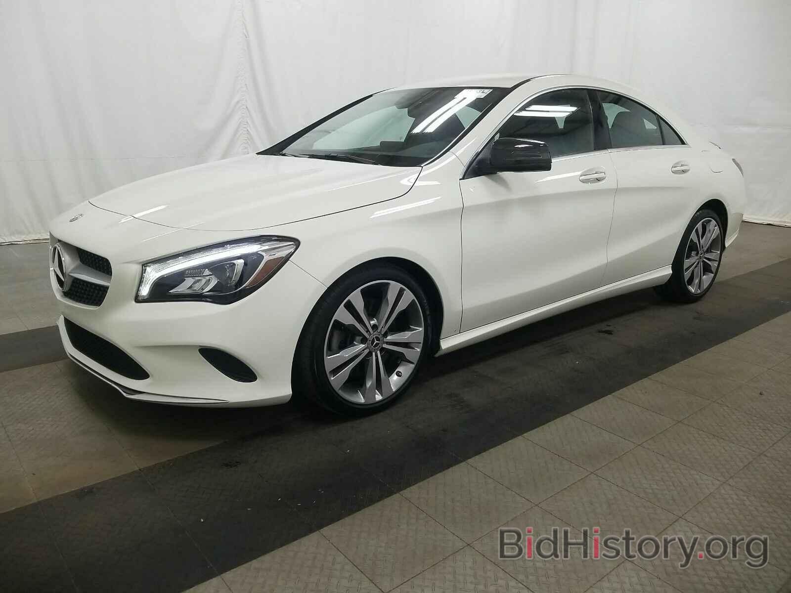 Photo WDDSJ4GB1JN577859 - Mercedes-Benz CLA 2018