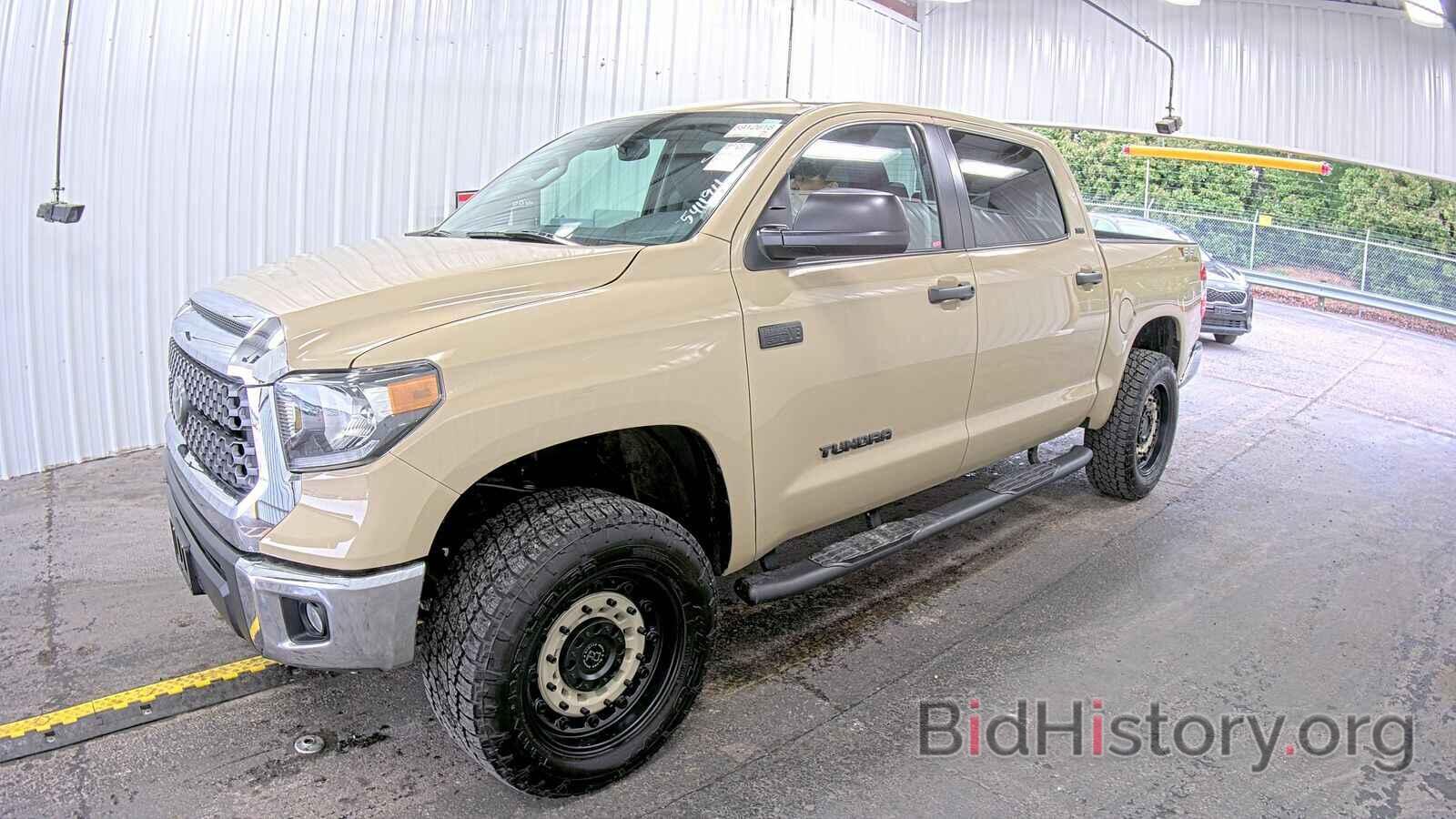 Photo 5TFEY5F18LX261366 - Toyota Tundra 2WD 2020