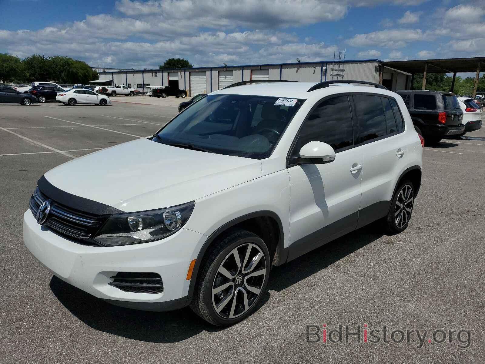 Photo WVGAV7AX2GW604307 - Volkswagen Tiguan 2016