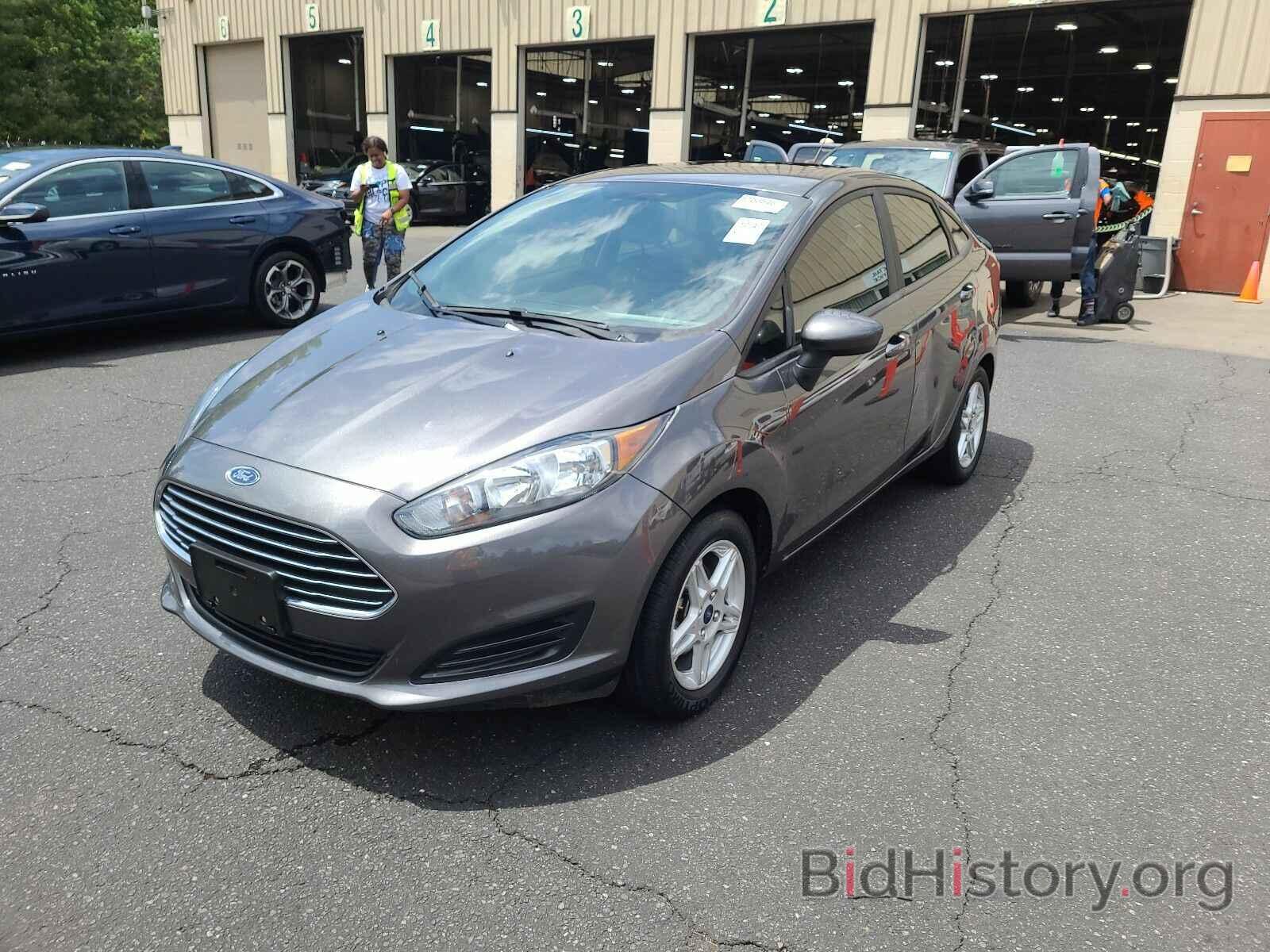 Photo 3FADP4BJ5KM113930 - Ford Fiesta 2019