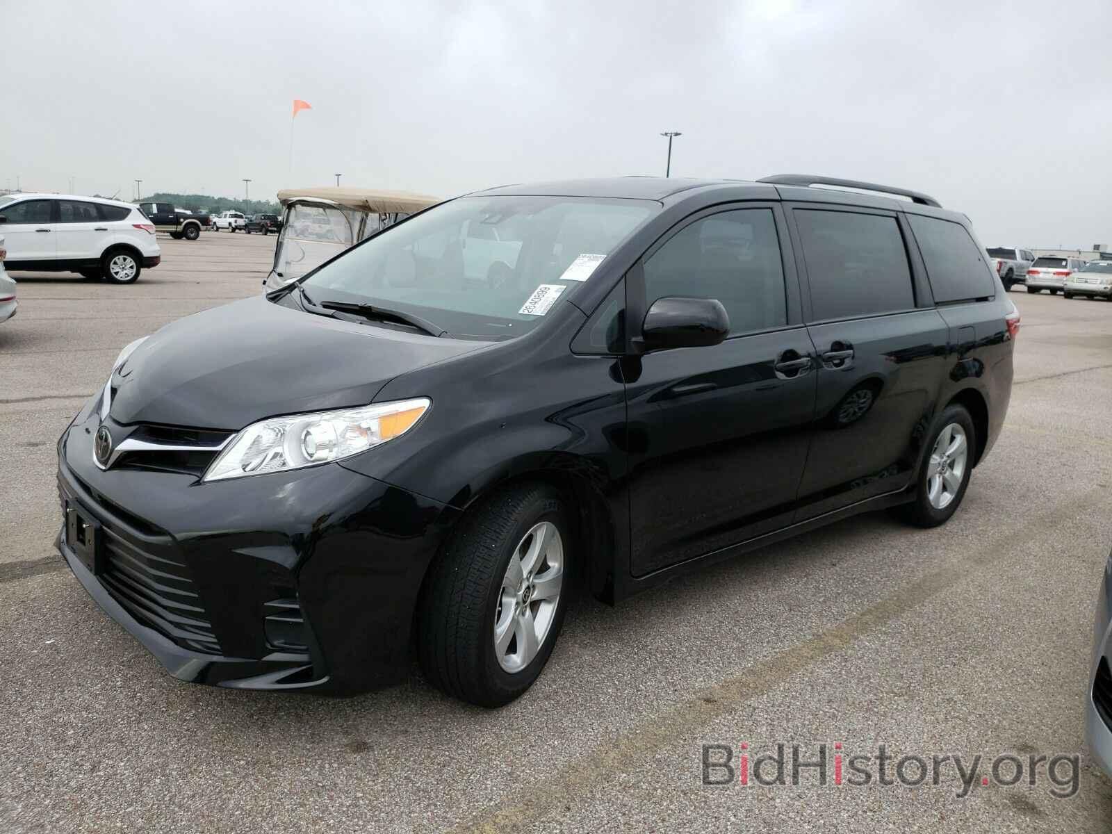 Photo 5TDKZ3DC3LS061025 - Toyota Sienna LE 2020