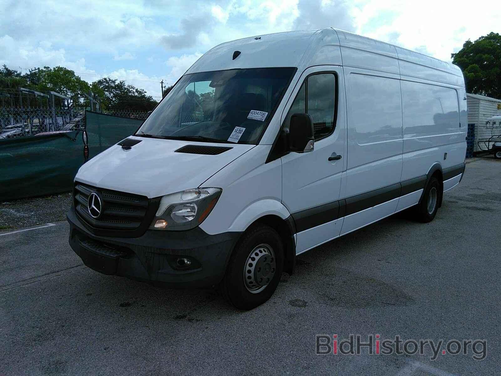 Photo WD3PF1CD9HP522155 - Mercedes-Benz Sprinter Cargo Van 2017