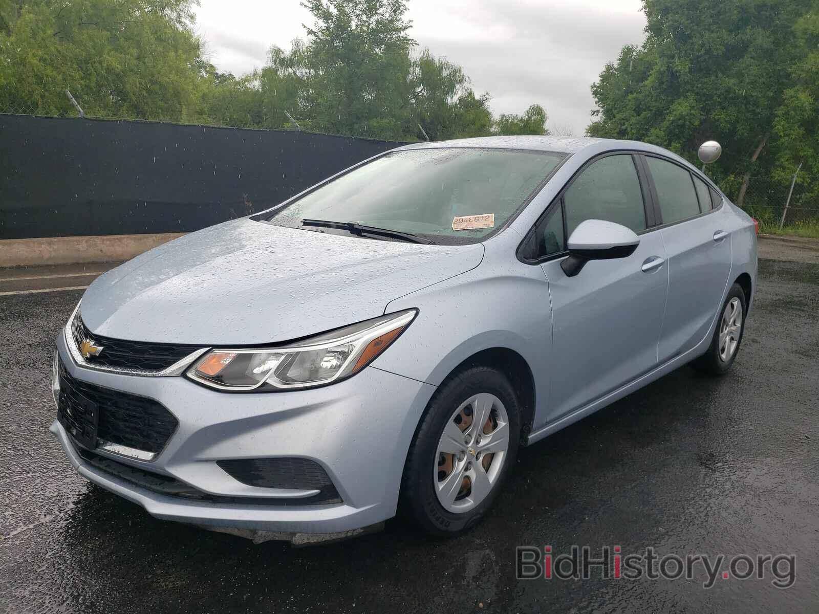 Photo 1G1BC5SM2H7173589 - Chevrolet Cruze 2017