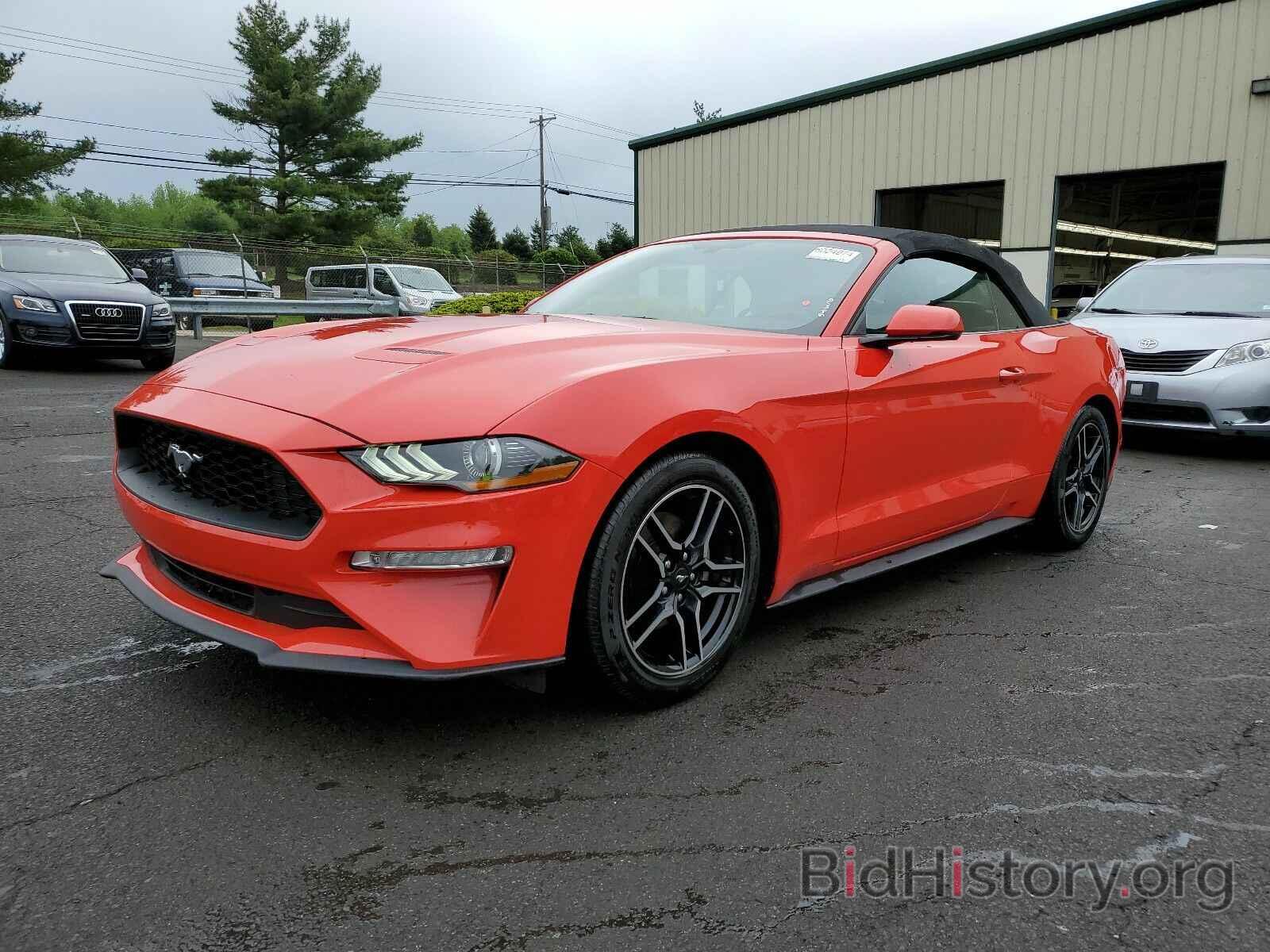 Photo 1FATP8UHXL5120604 - Ford Mustang 2020