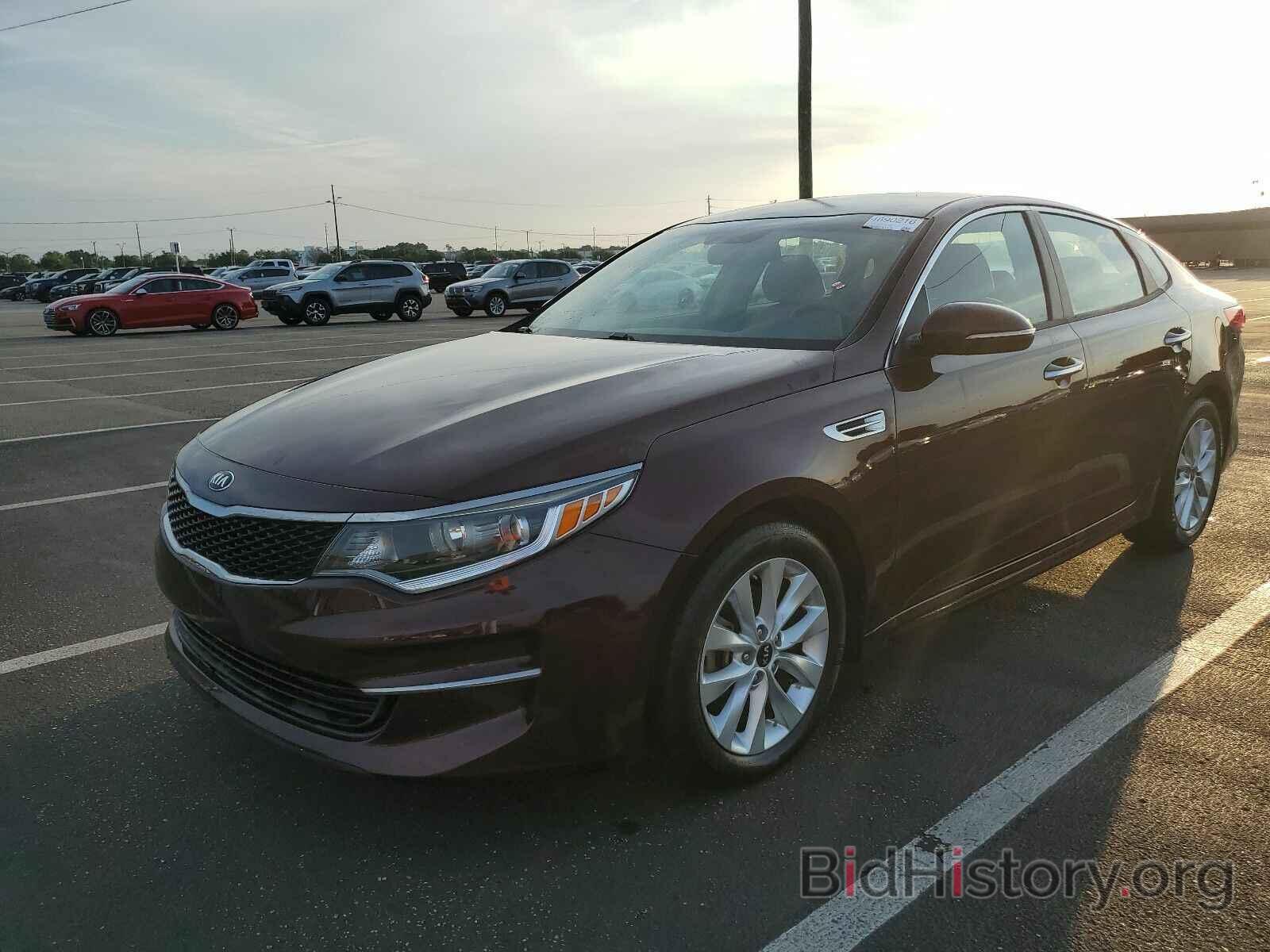 Photo 5XXGT4L3XGG016279 - Kia Optima 2016