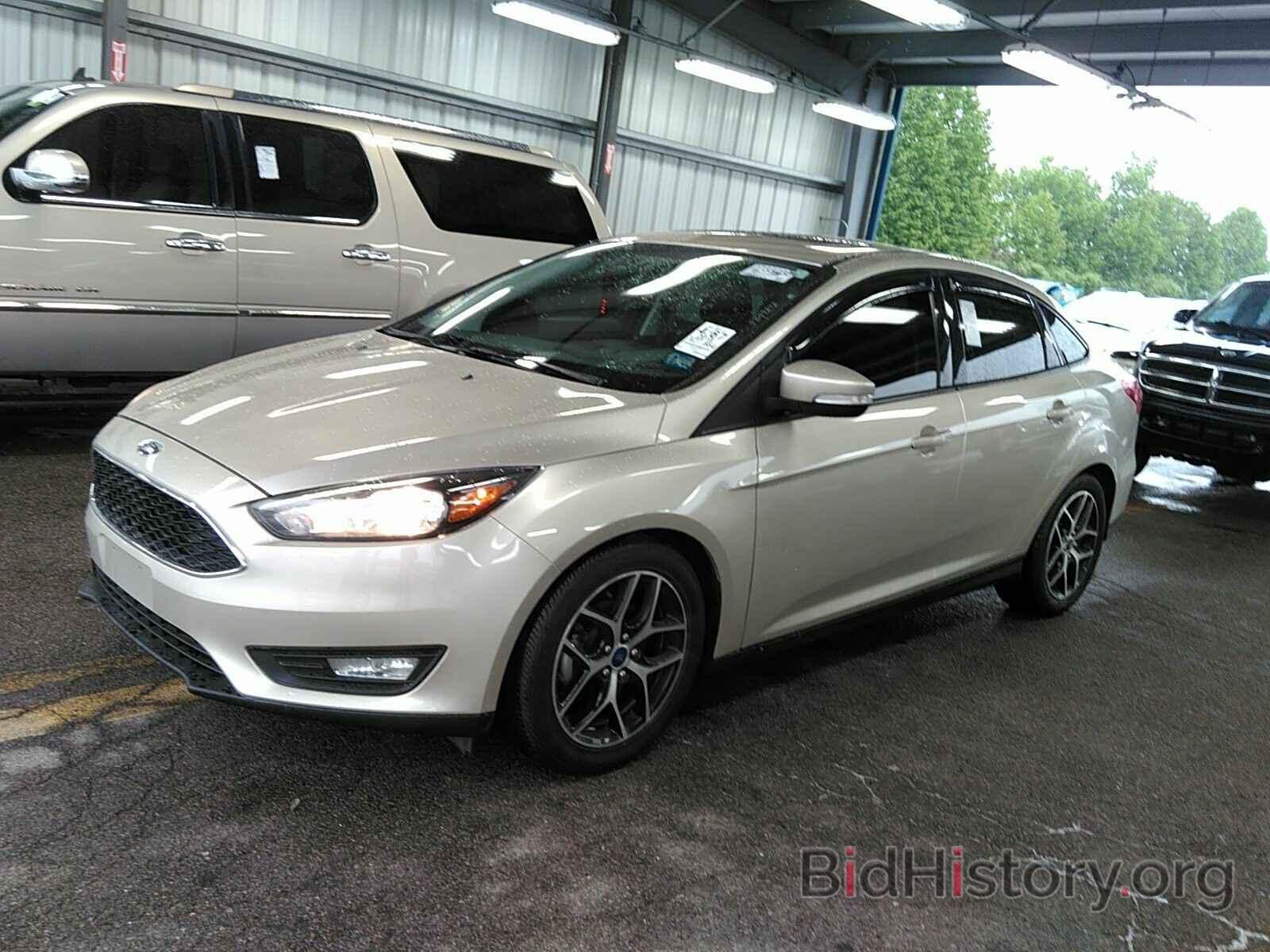 Фотография 1FADP3H24JL218453 - Ford Focus 2018