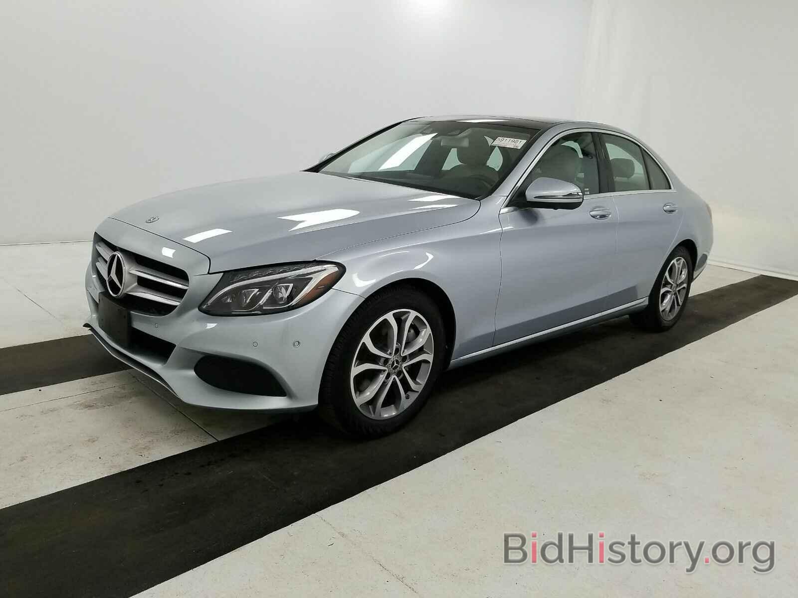 Photo WDDWF4JB9JR410637 - Mercedes-Benz C-Class 2018