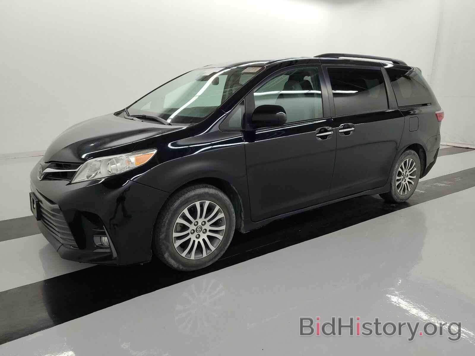 Photo 5TDYZ3DC5JS921384 - Toyota Sienna 2018