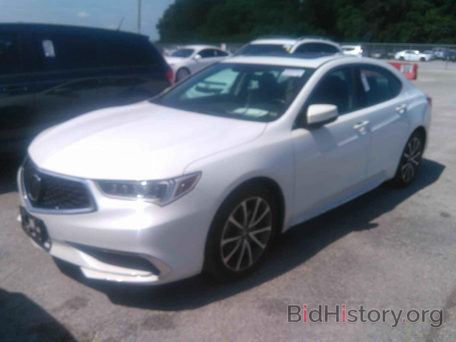 Photo 19UUB3F53JA006016 - Acura TLX 2018