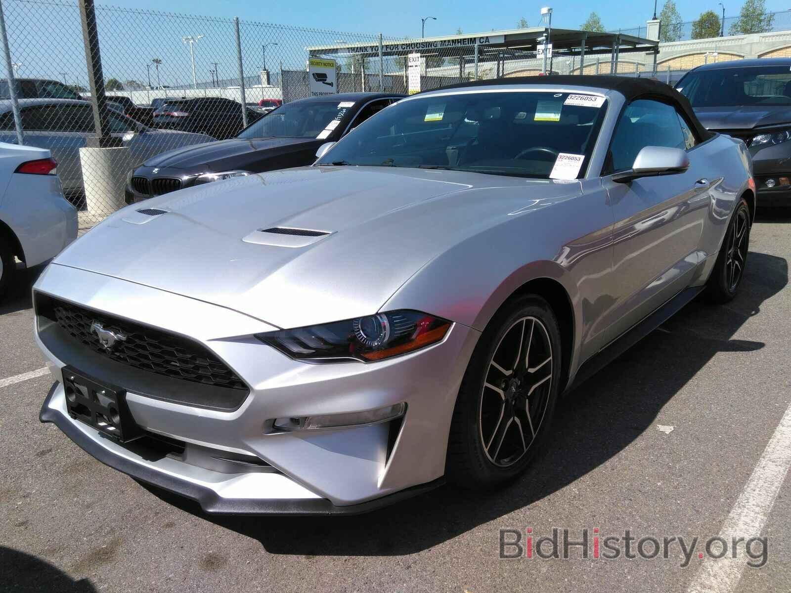 Photo 1FATP8UH3J5110168 - Ford Mustang 2018