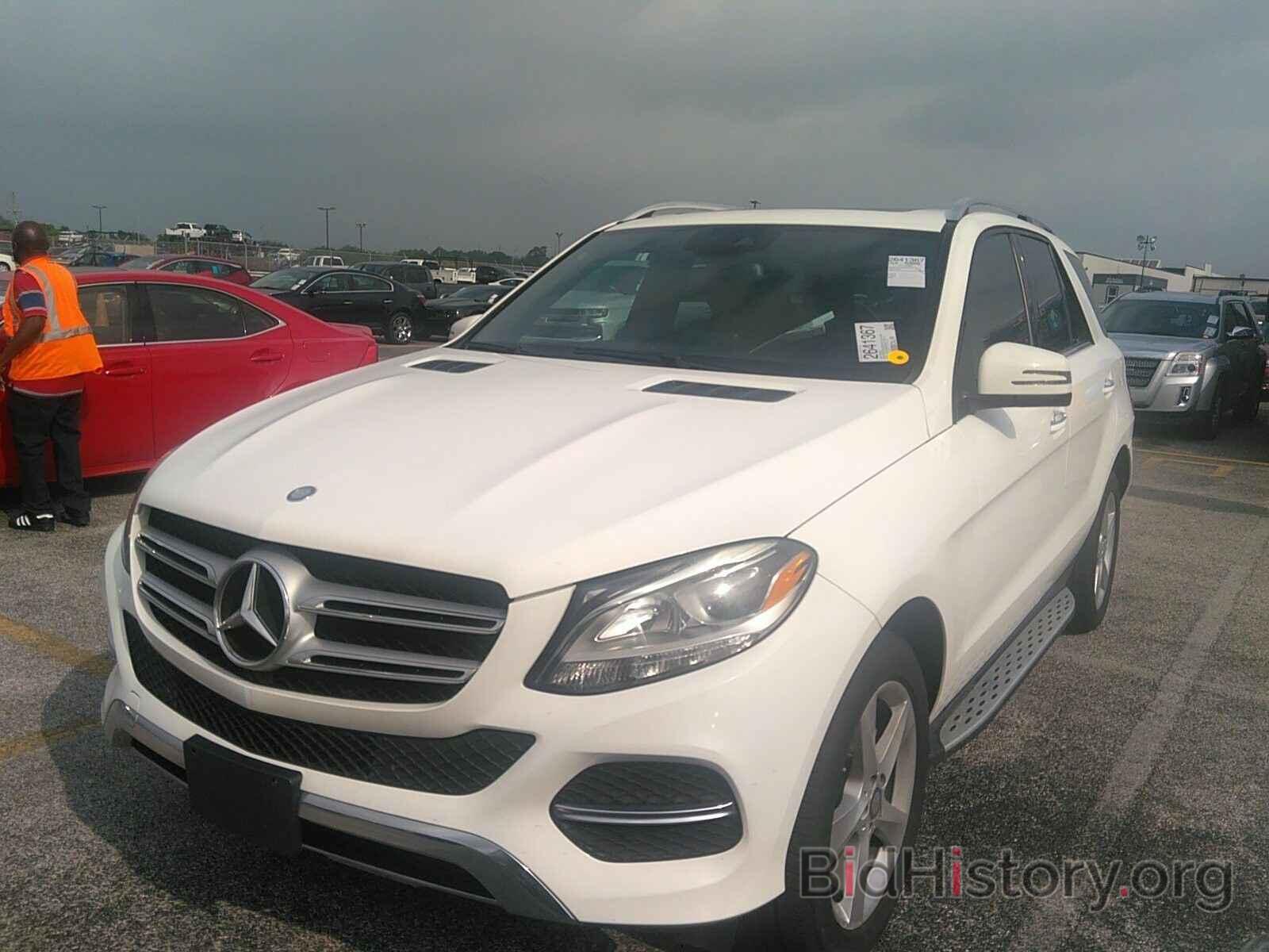 Фотография 4JGDA5JB0GA773319 - Mercedes-Benz GLE 2016