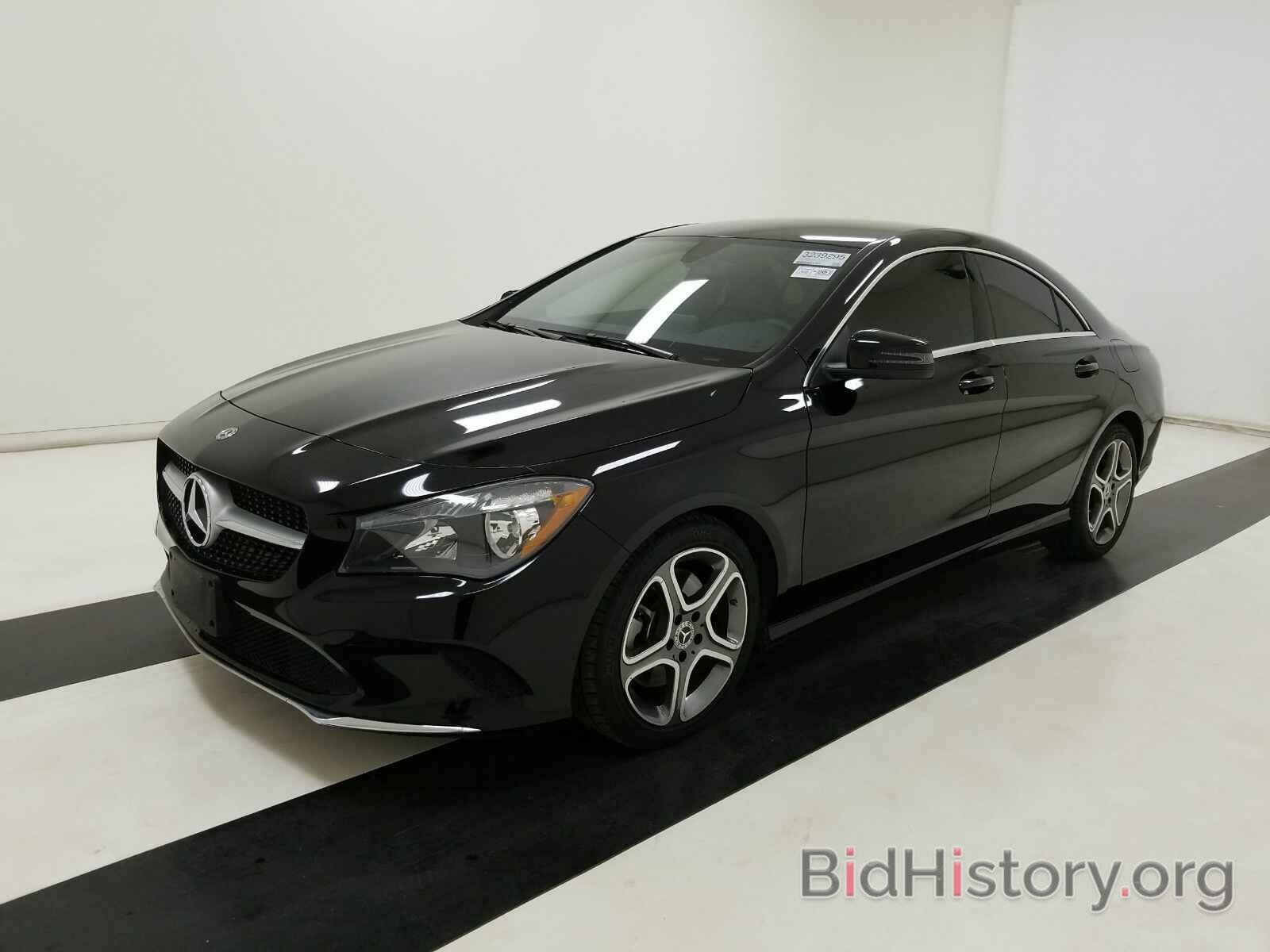 Photo WDDSJ4EB1JN670755 - Mercedes-Benz CLA 2018