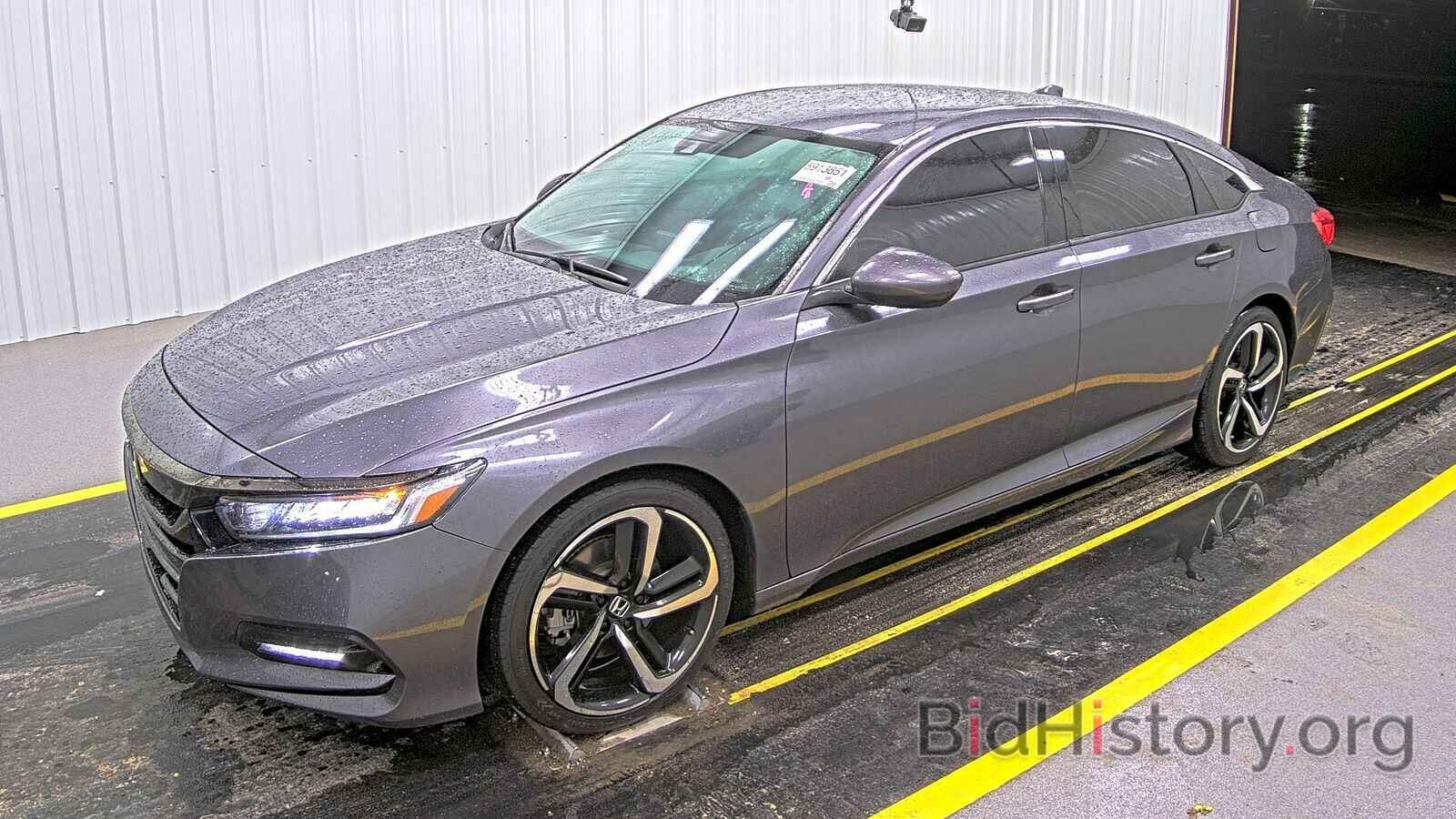 Photo 1HGCV1F36JA103085 - Honda Accord Sedan 2018