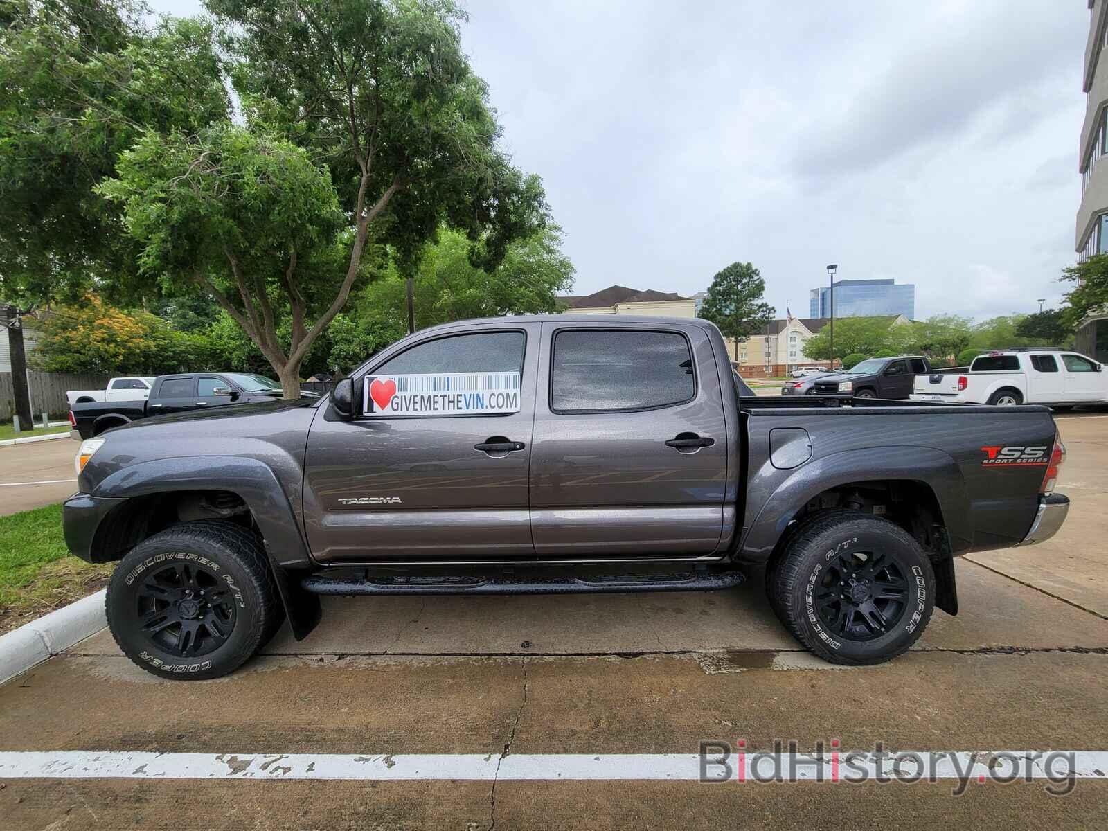 Фотография 5TFLU4EN1FX137087 - Toyota Tacoma 4WD 2015