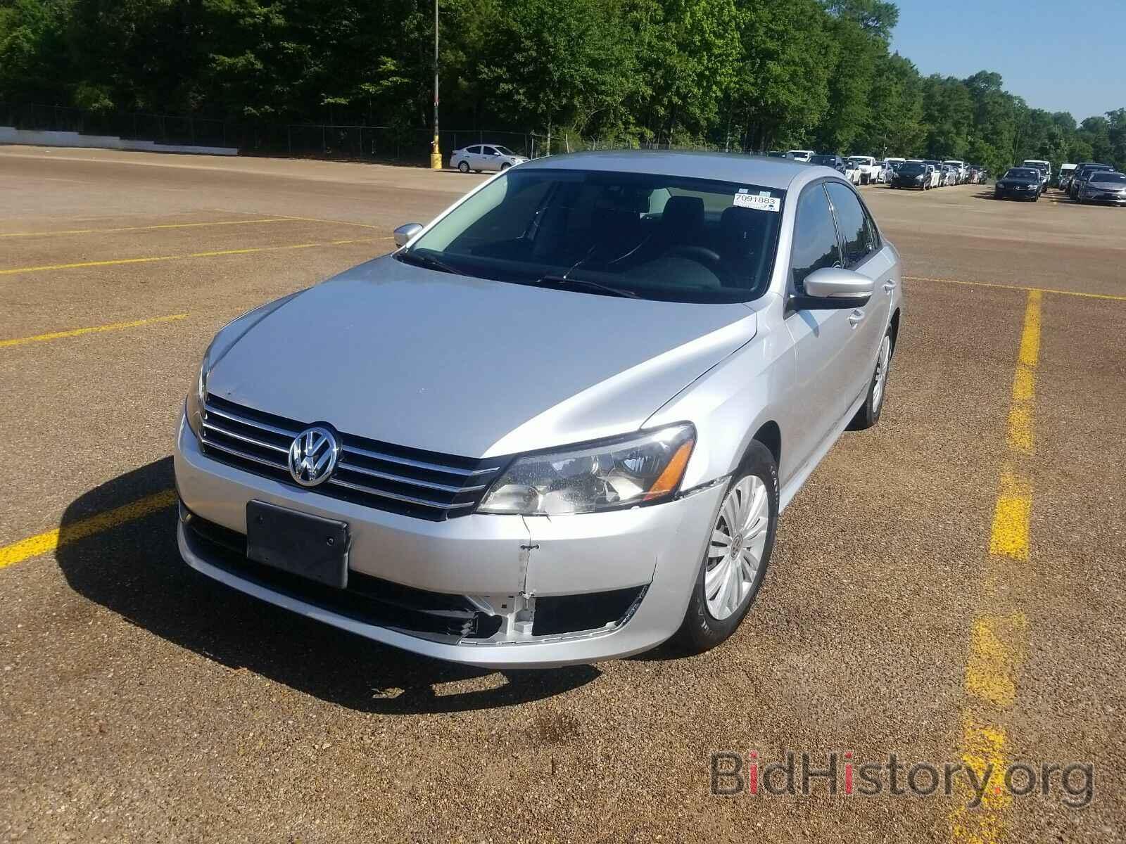 Photo 1VWAT7A32FC053672 - Volkswagen Passat 2015