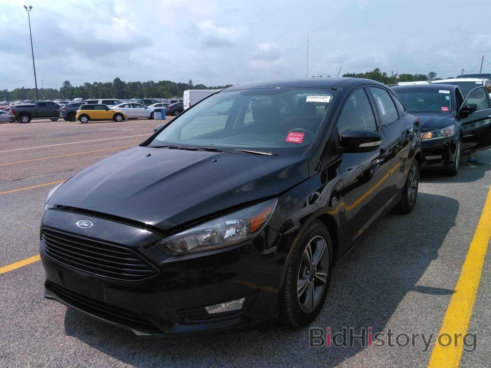 Photo 1FADP3FE6HL204013 - Ford Focus SE 2017