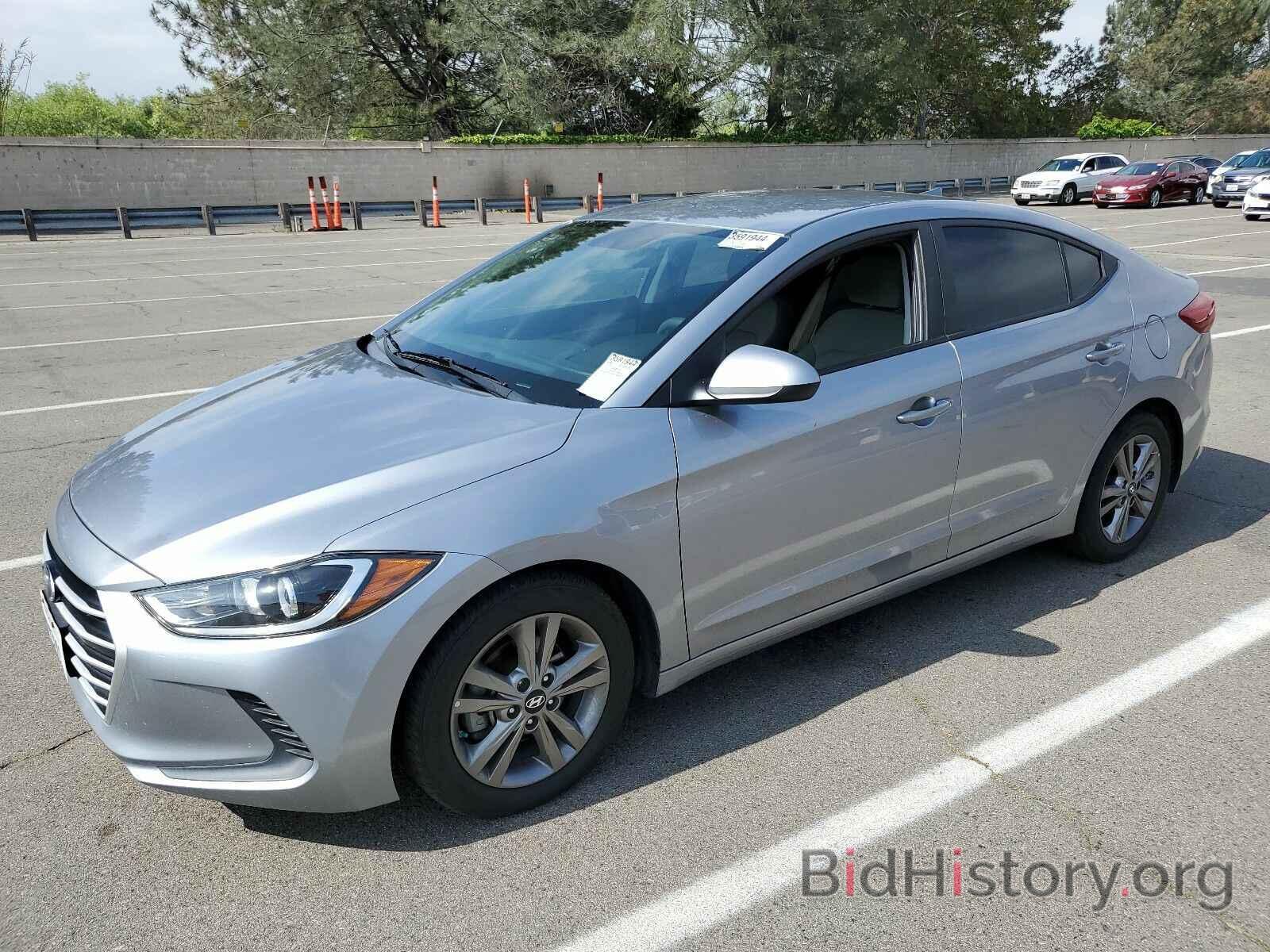 Photo 5NPD84LF5HH106086 - Hyundai Elantra SE 2017