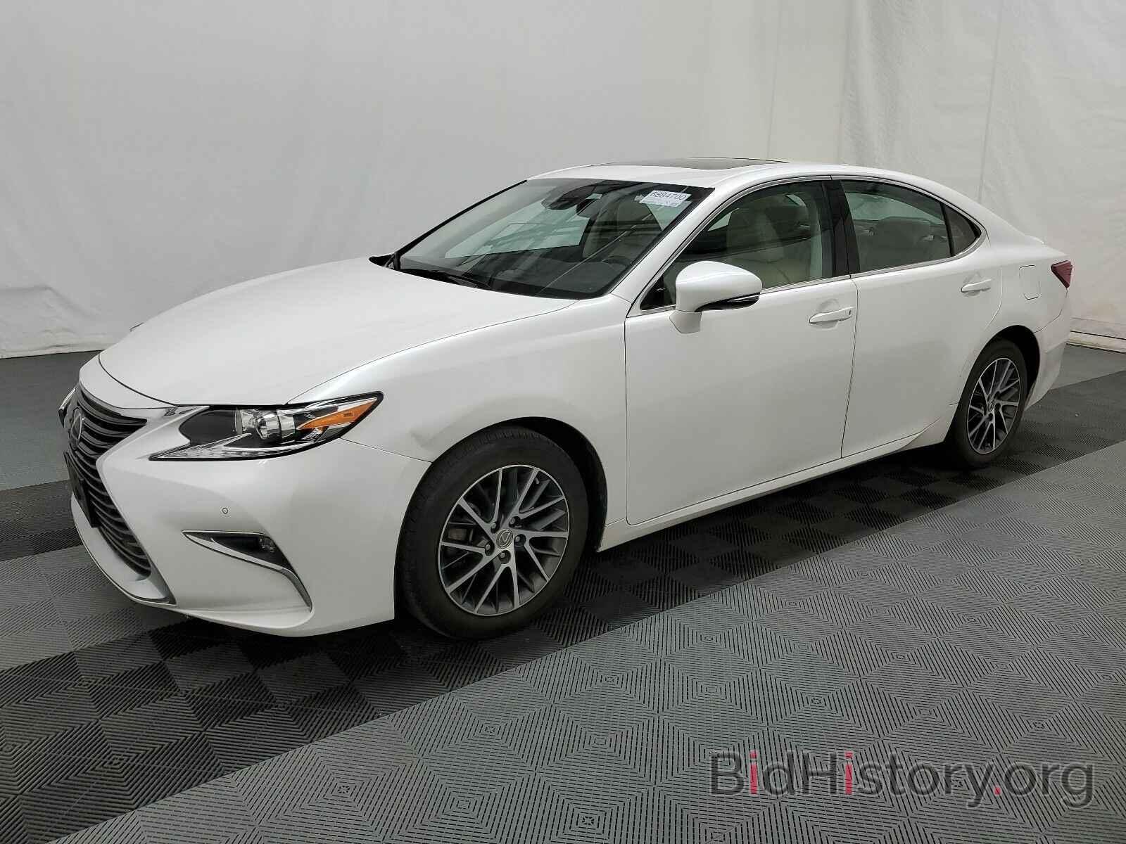 Photo 58ABK1GG8HU077090 - Lexus ES ES 2017