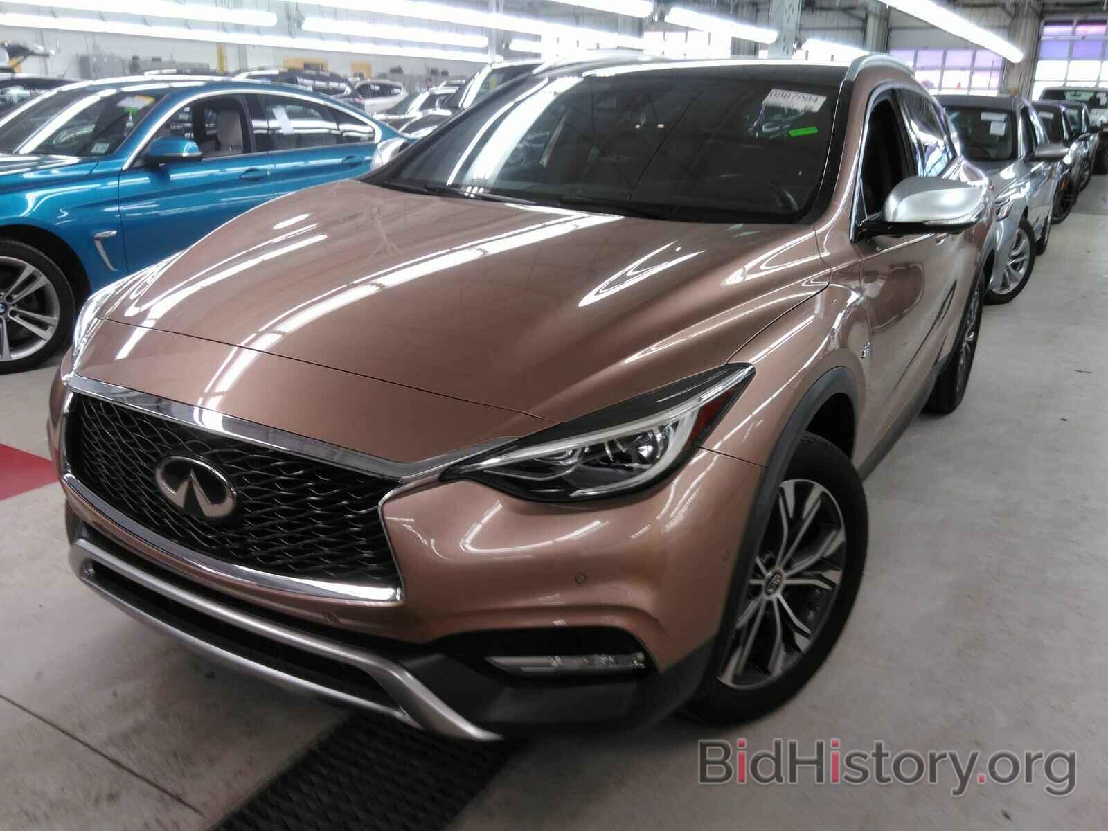 Фотография SJKCH5CR6HA024318 - INFINITI QX30 2017