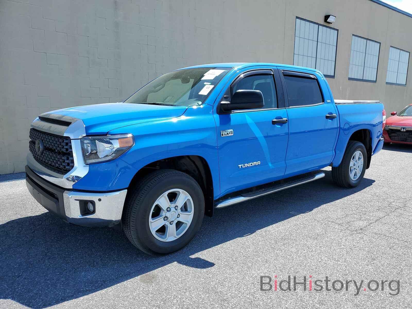 Photo 5TFDY5F15LX880261 - Toyota Tundra 4WD 2020