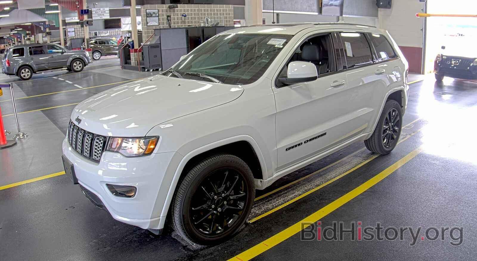 Photo 1C4RJFAG2JC270544 - Jeep Grand Cherokee 2018