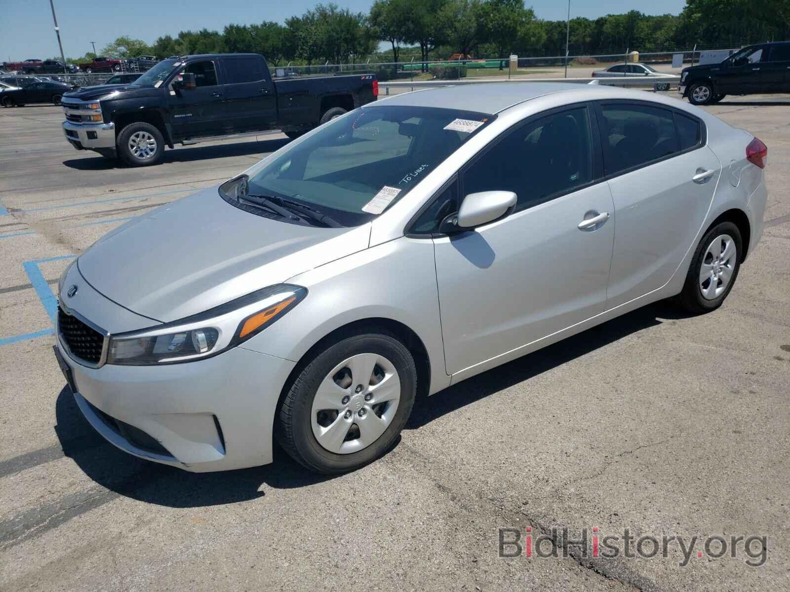 Photo 3KPFK4A73HE053530 - Kia Forte LX 2017