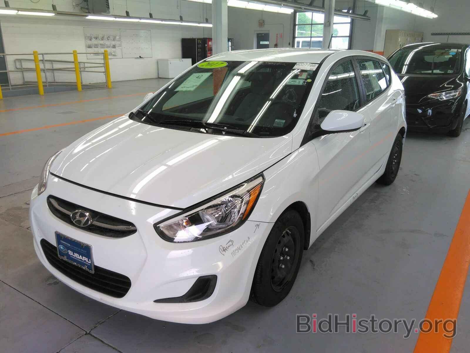 Photo KMHCT5AE3HU343249 - Hyundai Accent 2017