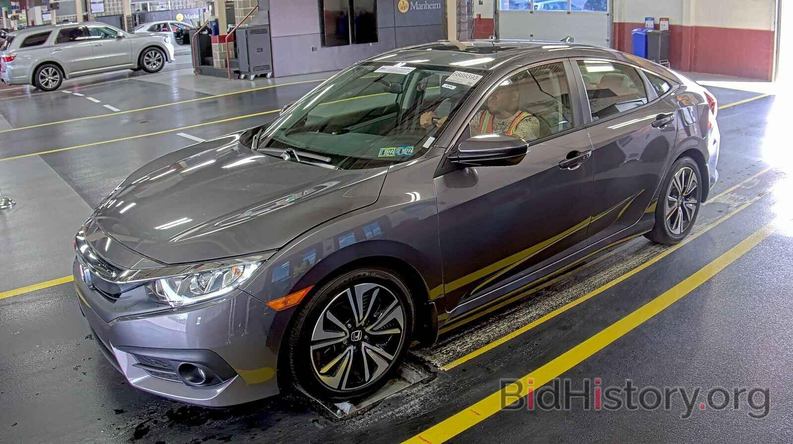 Photo JHMFC1F36JX025081 - Honda Civic Sedan 2018